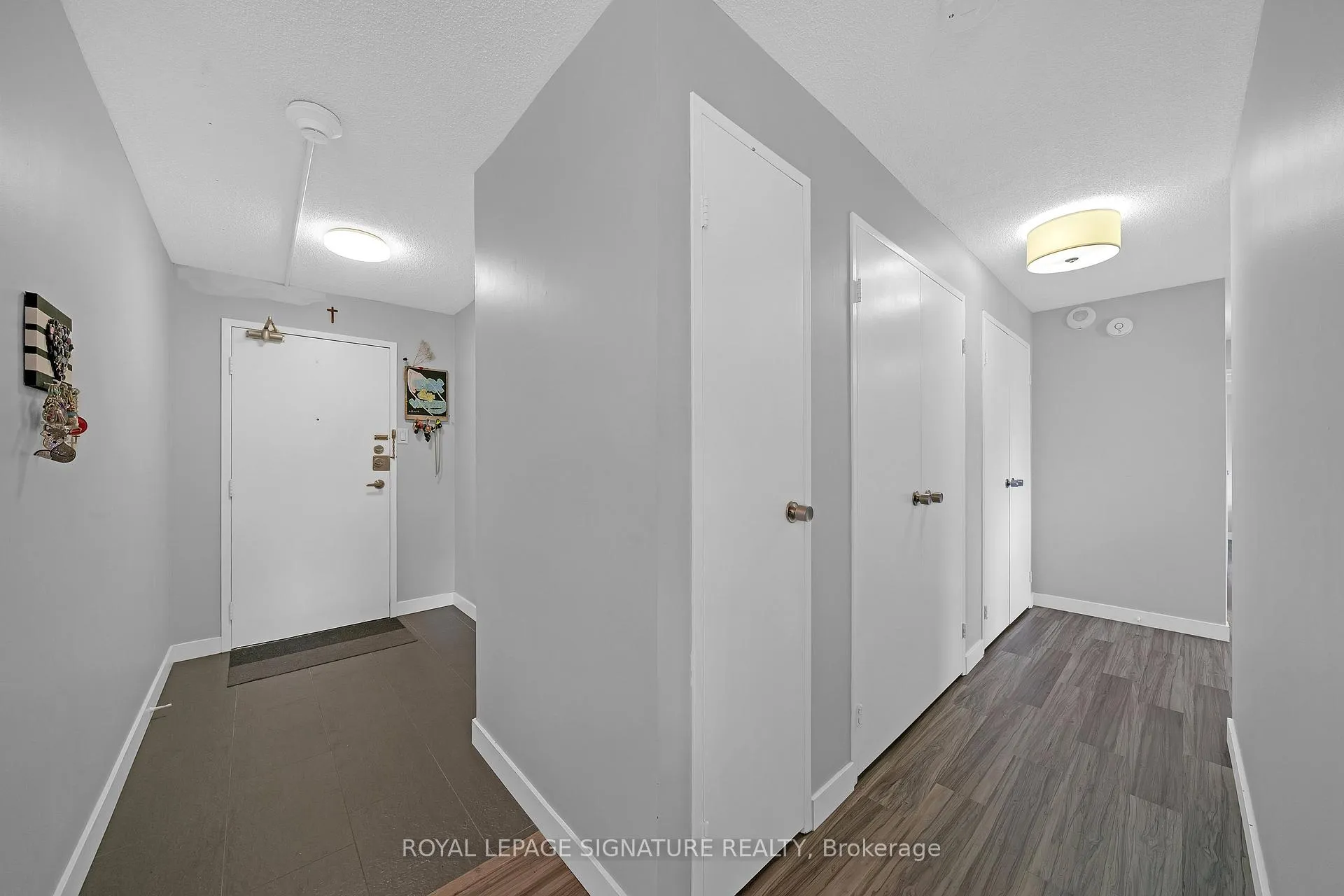 Photo 2 of Unit 212, 475 The West Mall, Etobicoke, Etobicoke West Mall — HOMEH