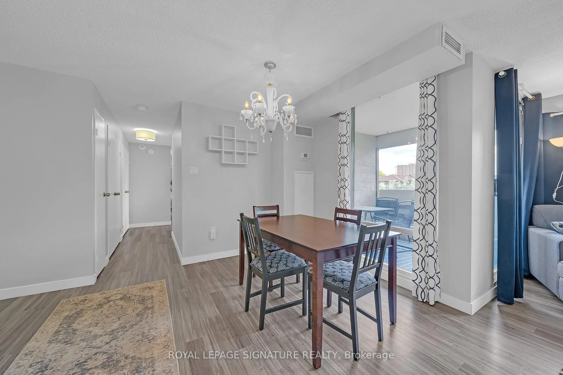 Photo 3 of Unit 212, 475 The West Mall, Etobicoke, Etobicoke West Mall — HOMEH