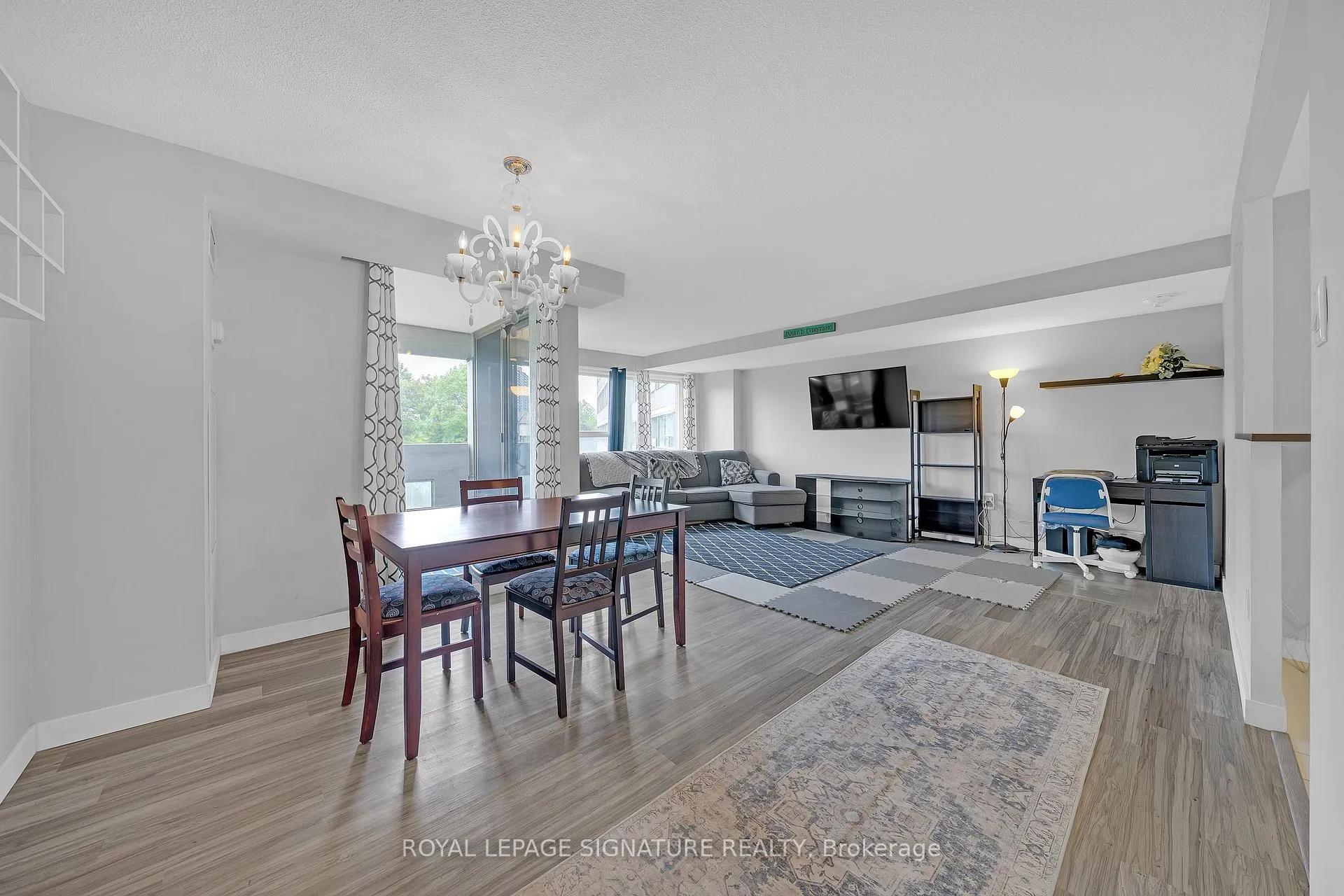Photo 4 of Unit 212, 475 The West Mall, Etobicoke, Etobicoke West Mall — HOMEH