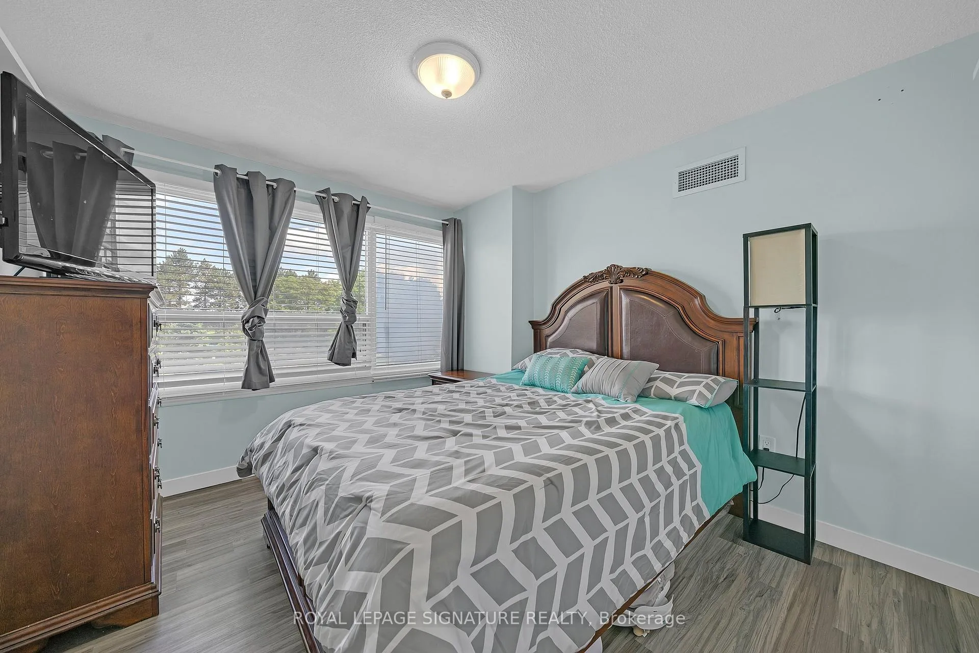 Photo 13 of Unit 212, 475 The West Mall, Etobicoke, Etobicoke West Mall — HOMEH