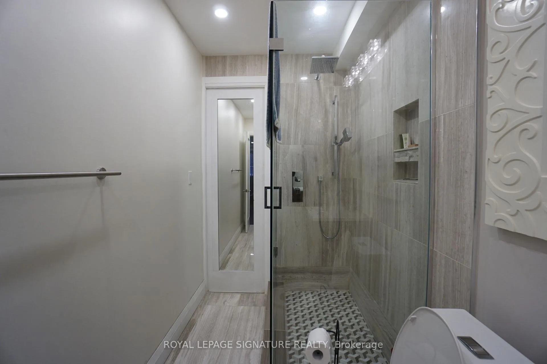 Photo 17 of Unit Main, 120 Pritchard Avenue, Toronto, Rockcliffe-Smythe — HOMEH