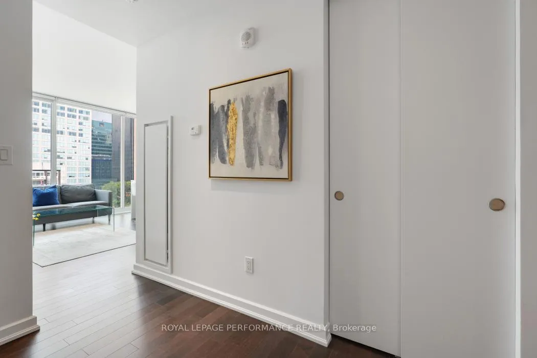 Photo 6 of Unit 702, 300 Lisgar Street, Ottawa, Ottawa Centre — HOMEH