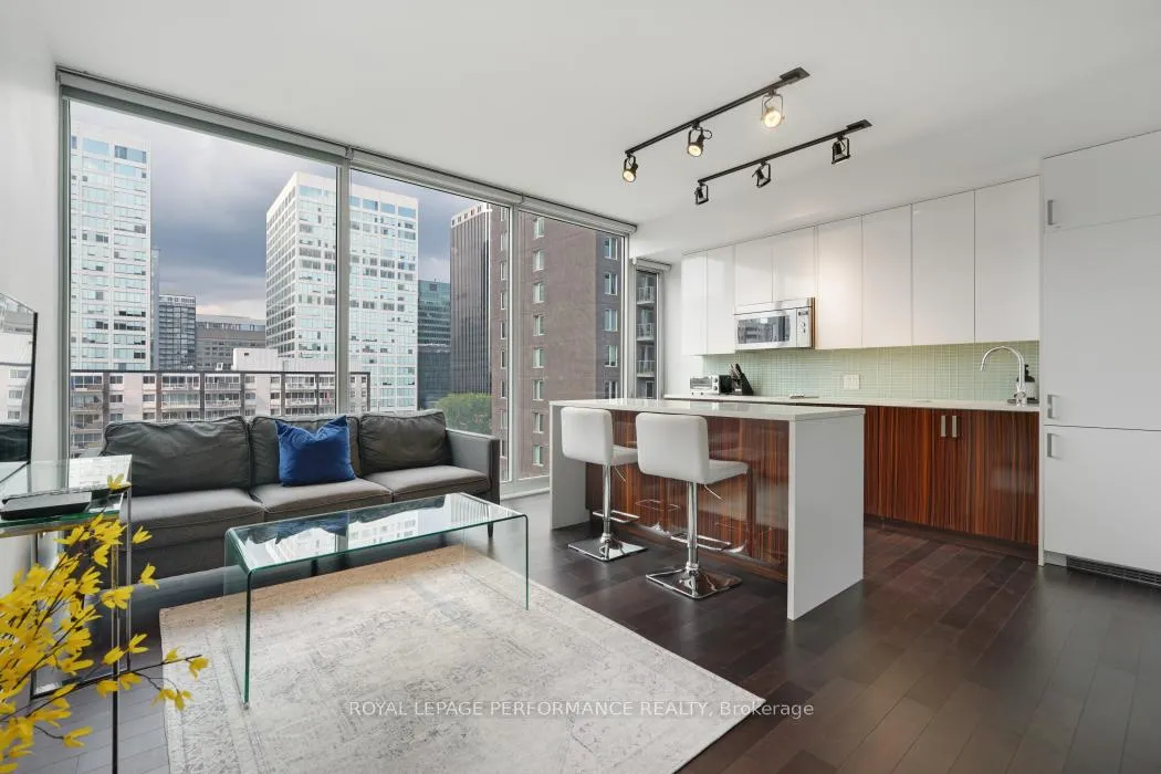 Photo 7 of Unit 702, 300 Lisgar Street, Ottawa, Ottawa Centre — HOMEH