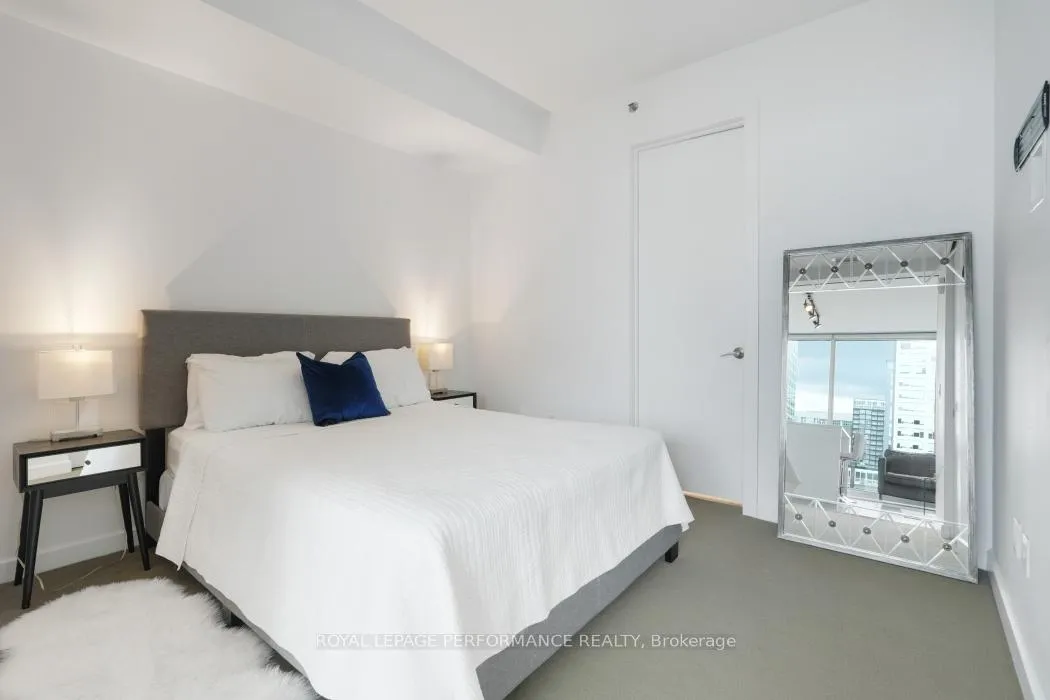 Photo 16 of Unit 702, 300 Lisgar Street, Ottawa, Ottawa Centre — HOMEH