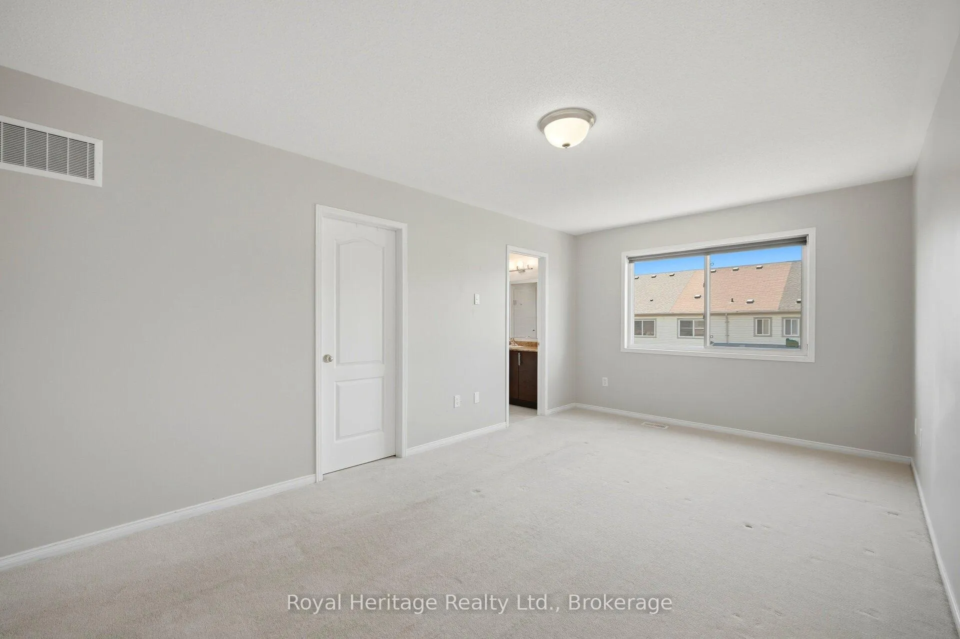 Photo 13 of 933 Fetchison Drive, Oshawa, Taunton — HOMEH