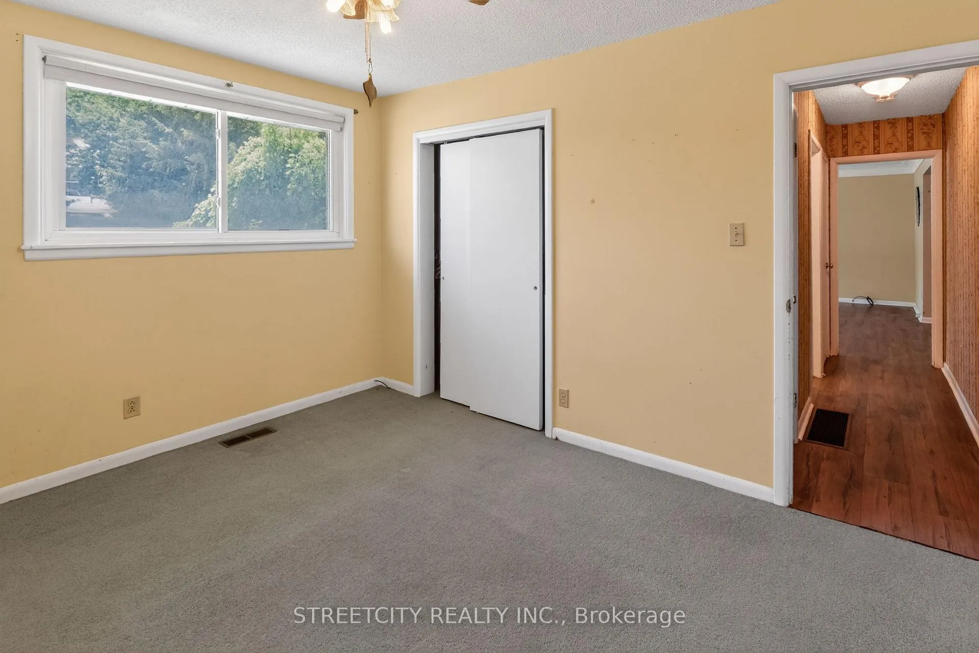 Photo 16 of 174 Myrtle Street, St. Thomas — HOMEH