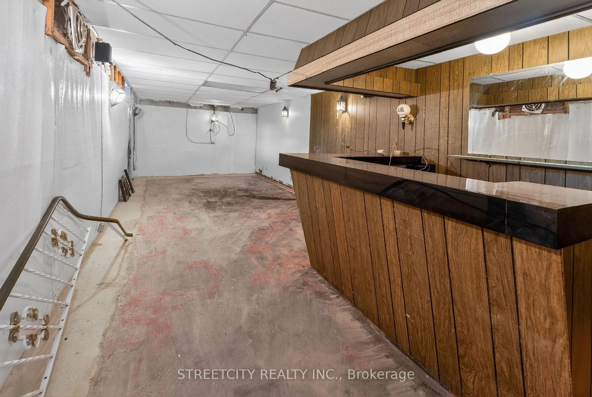 Photo 22 of 174 Myrtle Street, St. Thomas — HOMEH