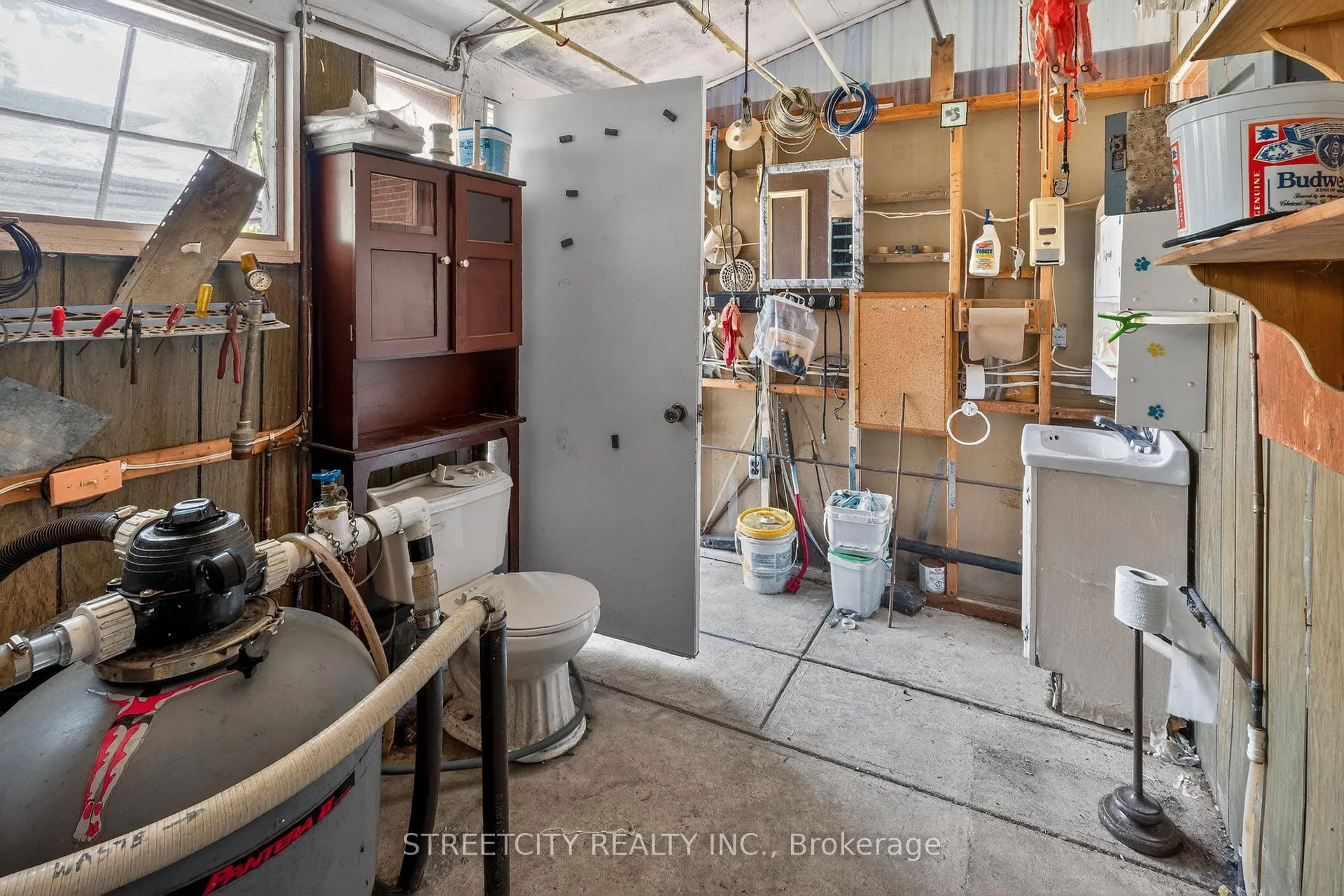 Photo 37 of 174 Myrtle Street, St. Thomas — HOMEH