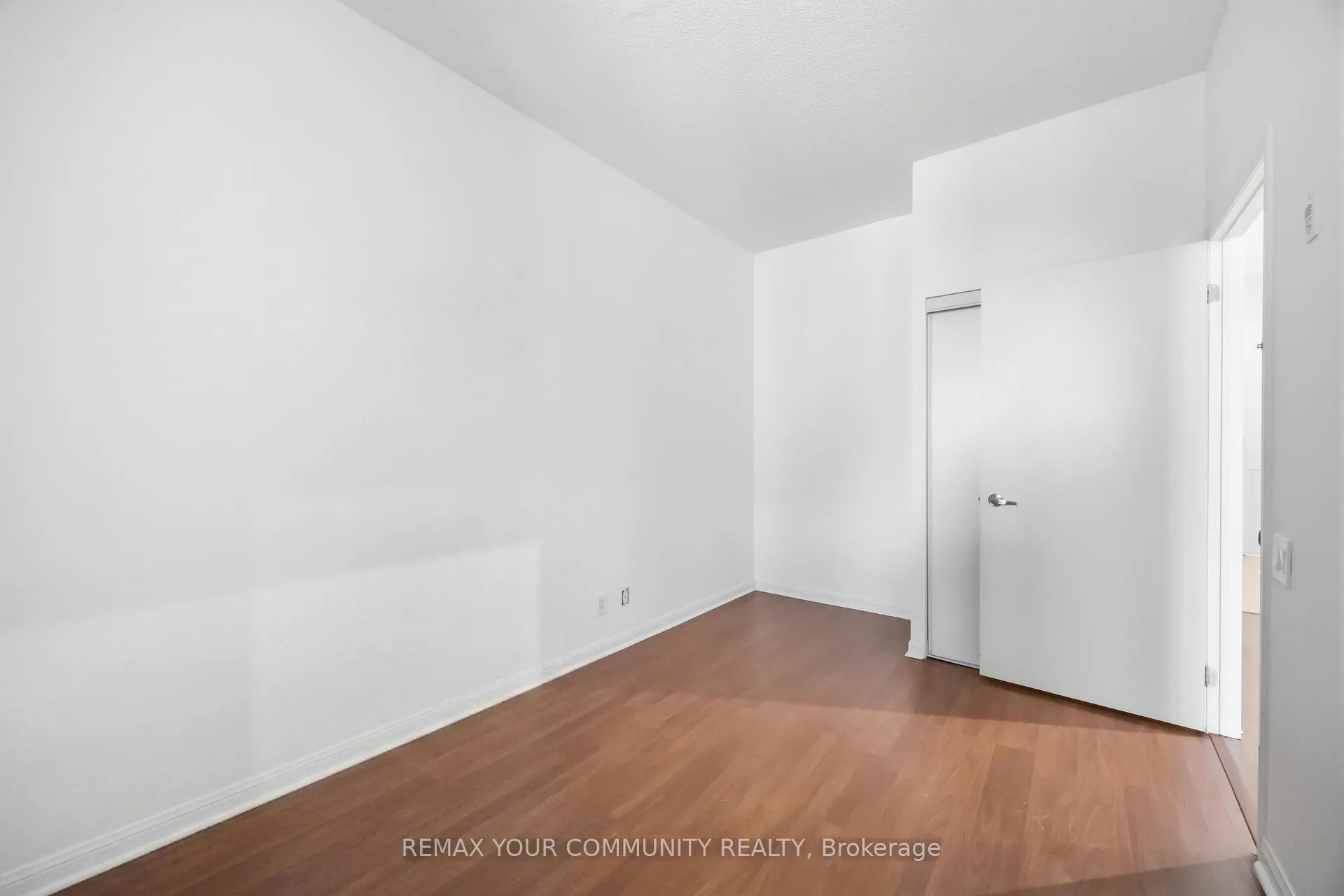 Photo 6 of Unit 502, 1600 Keele Street, Toronto, Keelesdale-Eglinton West — HOMEH