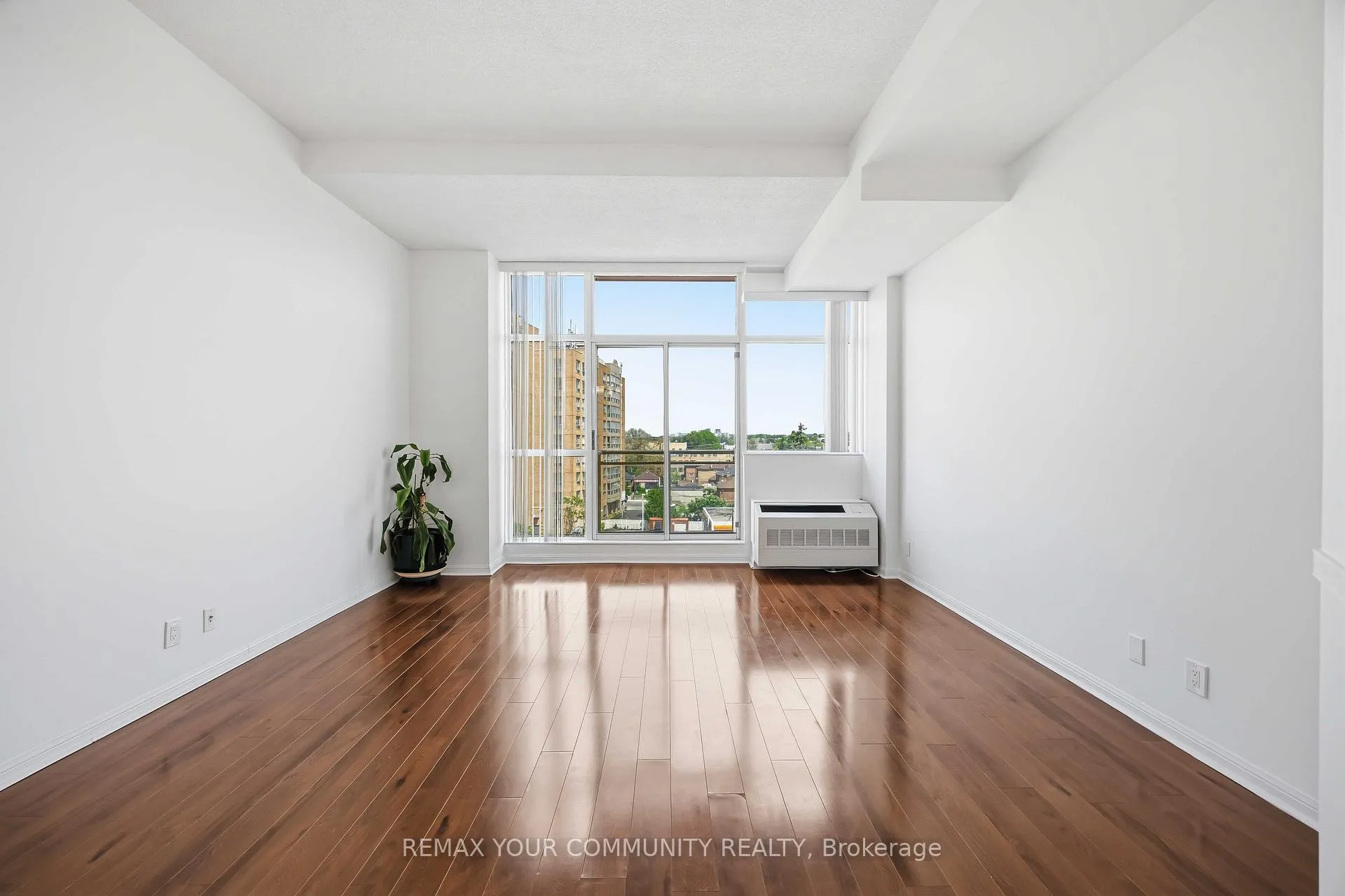Photo 13 of Unit 502, 1600 Keele Street, Toronto, Keelesdale-Eglinton West — HOMEH