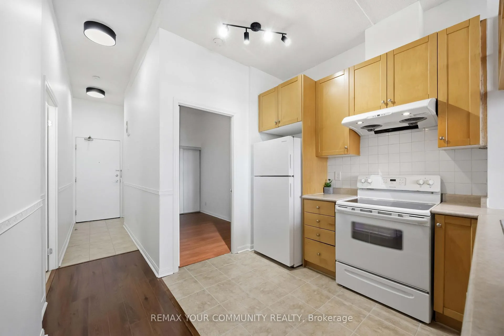 Photo 19 of Unit 502, 1600 Keele Street, Toronto, Keelesdale-Eglinton West — HOMEH