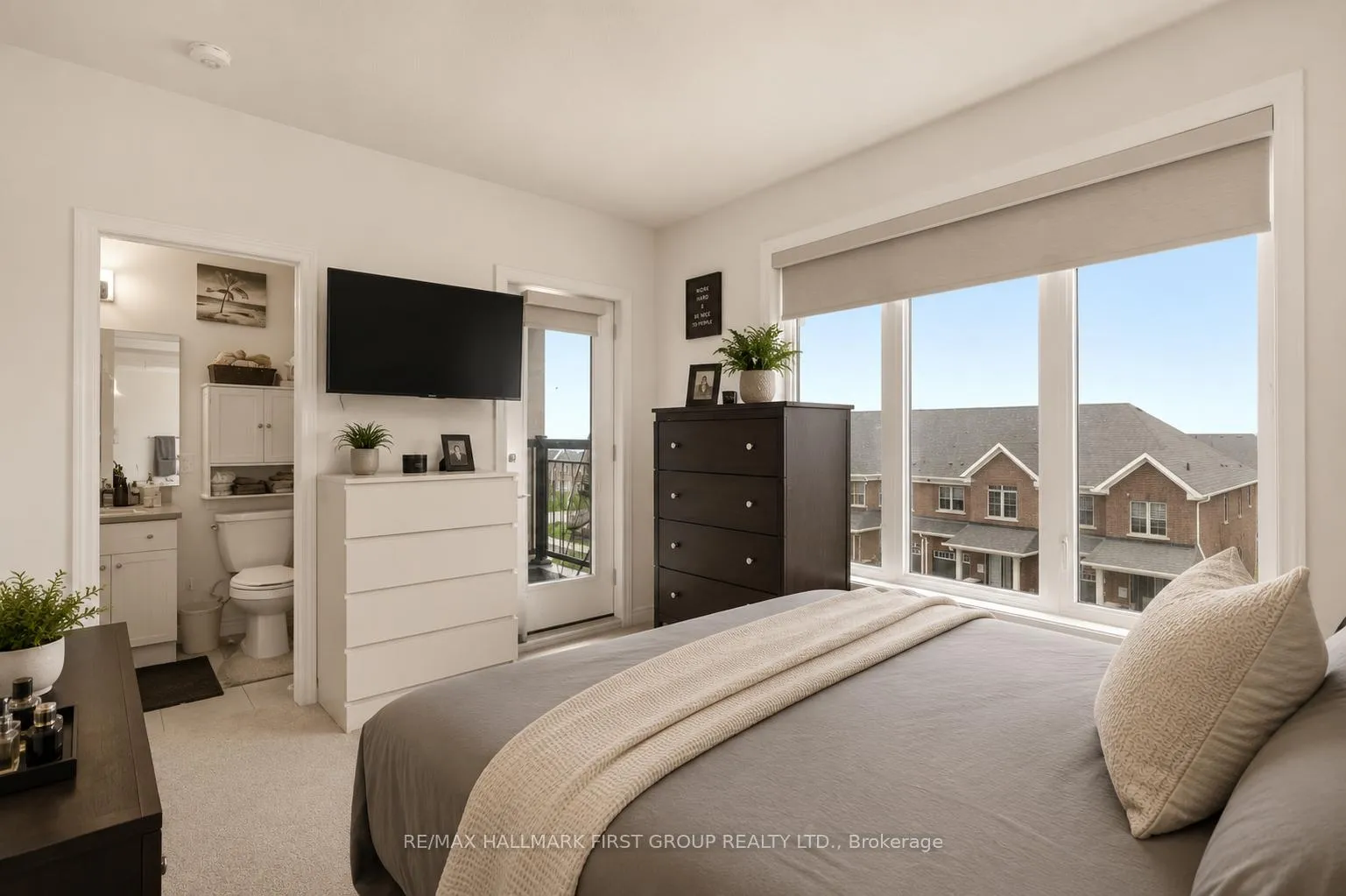 Photo 11 of 2019 Cameron Lott Crescent, Oshawa, Kedron — HOMEH