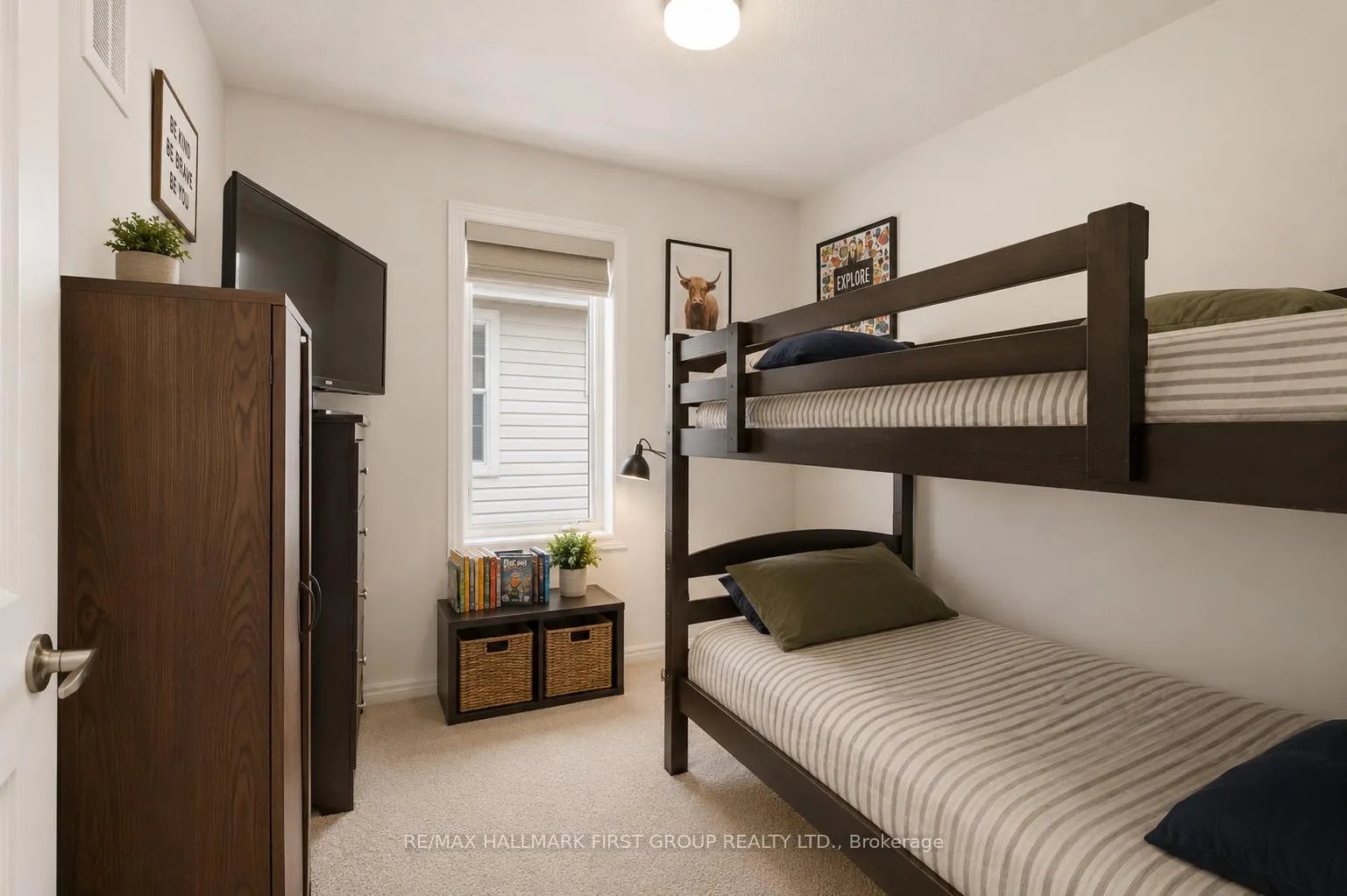 Photo 14 of 2019 Cameron Lott Crescent, Oshawa, Kedron — HOMEH