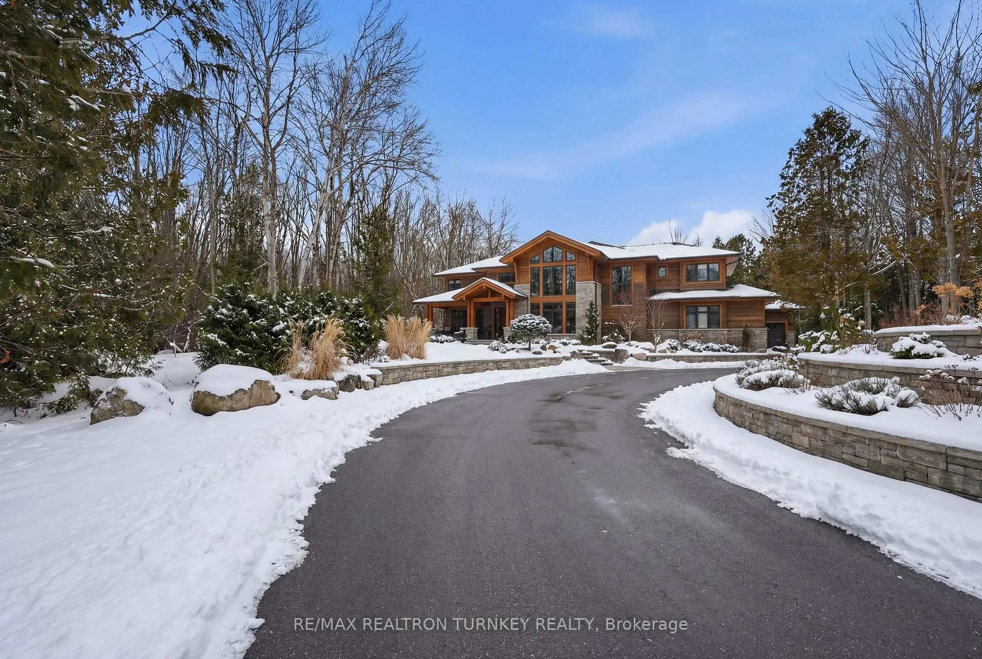 Photo 13 of Sina Street, Georgina, Historic Lakeshore Communities — HOMEH
