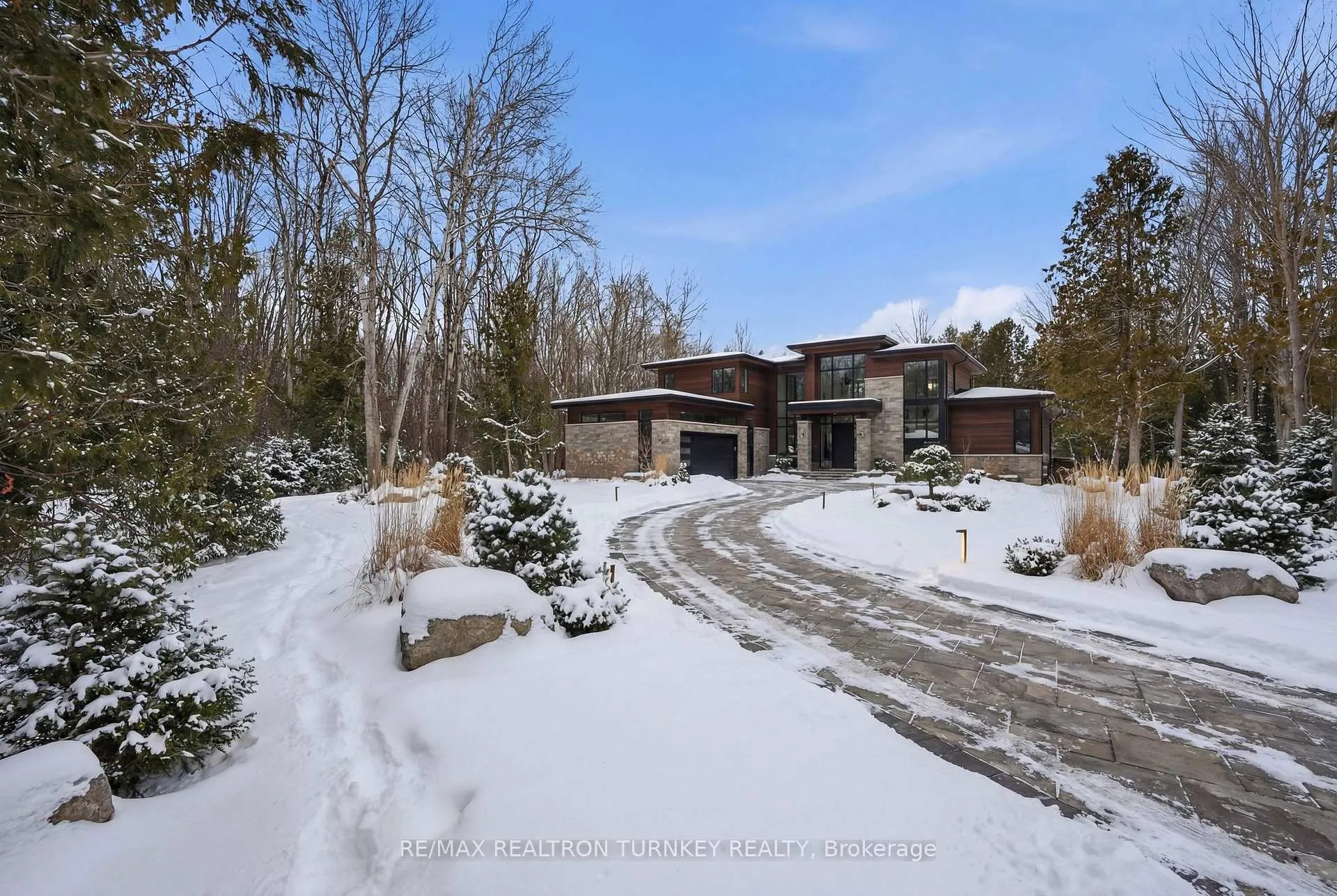 Photo 16 of Sina Street, Georgina, Historic Lakeshore Communities — HOMEH