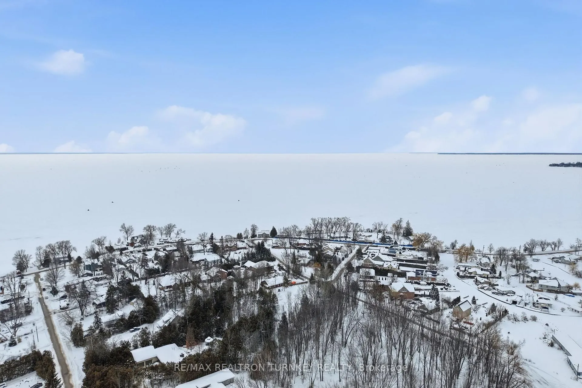 Photo 18 of Sina Street, Georgina, Historic Lakeshore Communities — HOMEH
