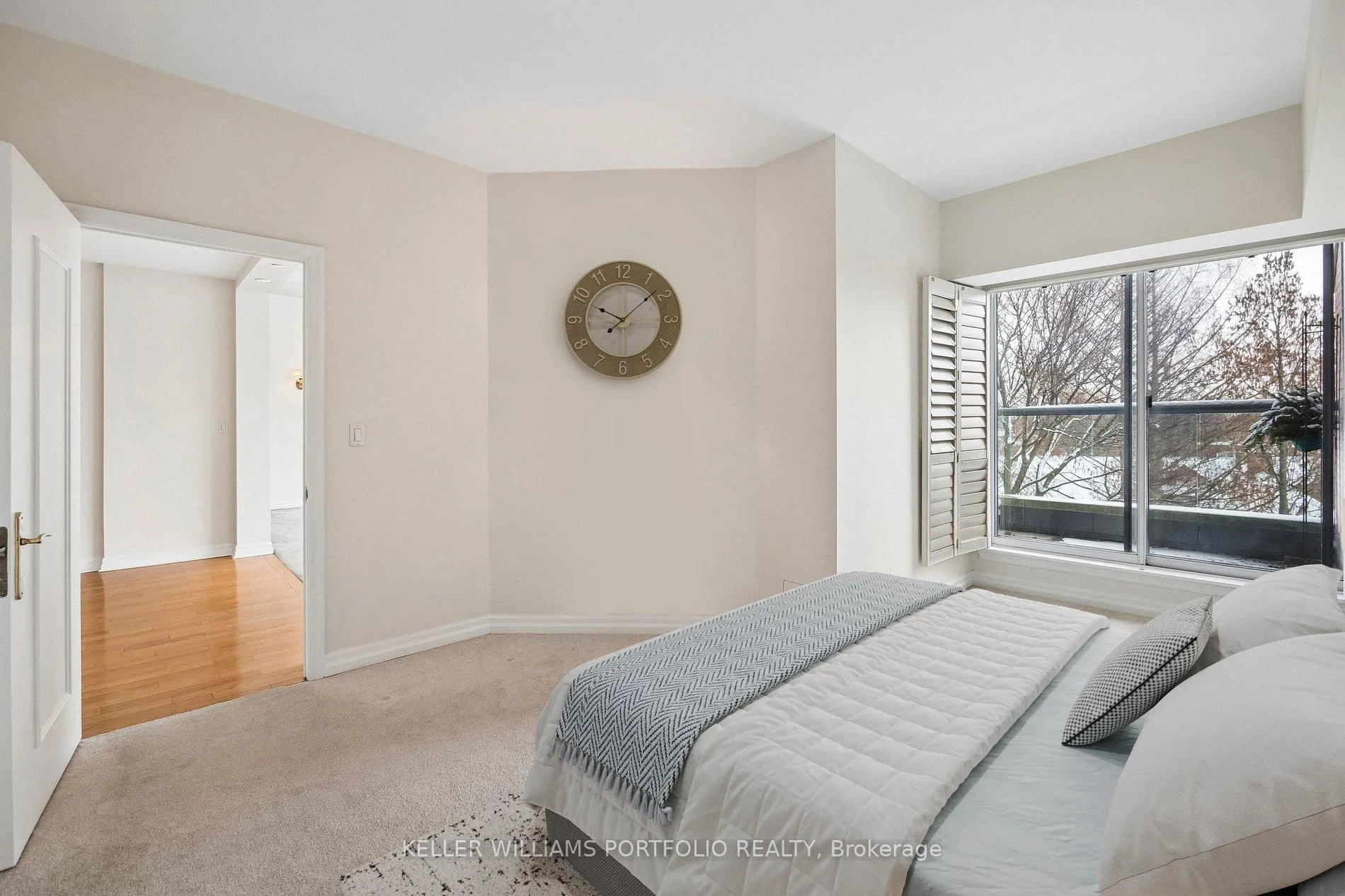 Photo 16 of Unit 702, 2727 Yonge Street, Toronto, Lawrence Park South — HOMEH