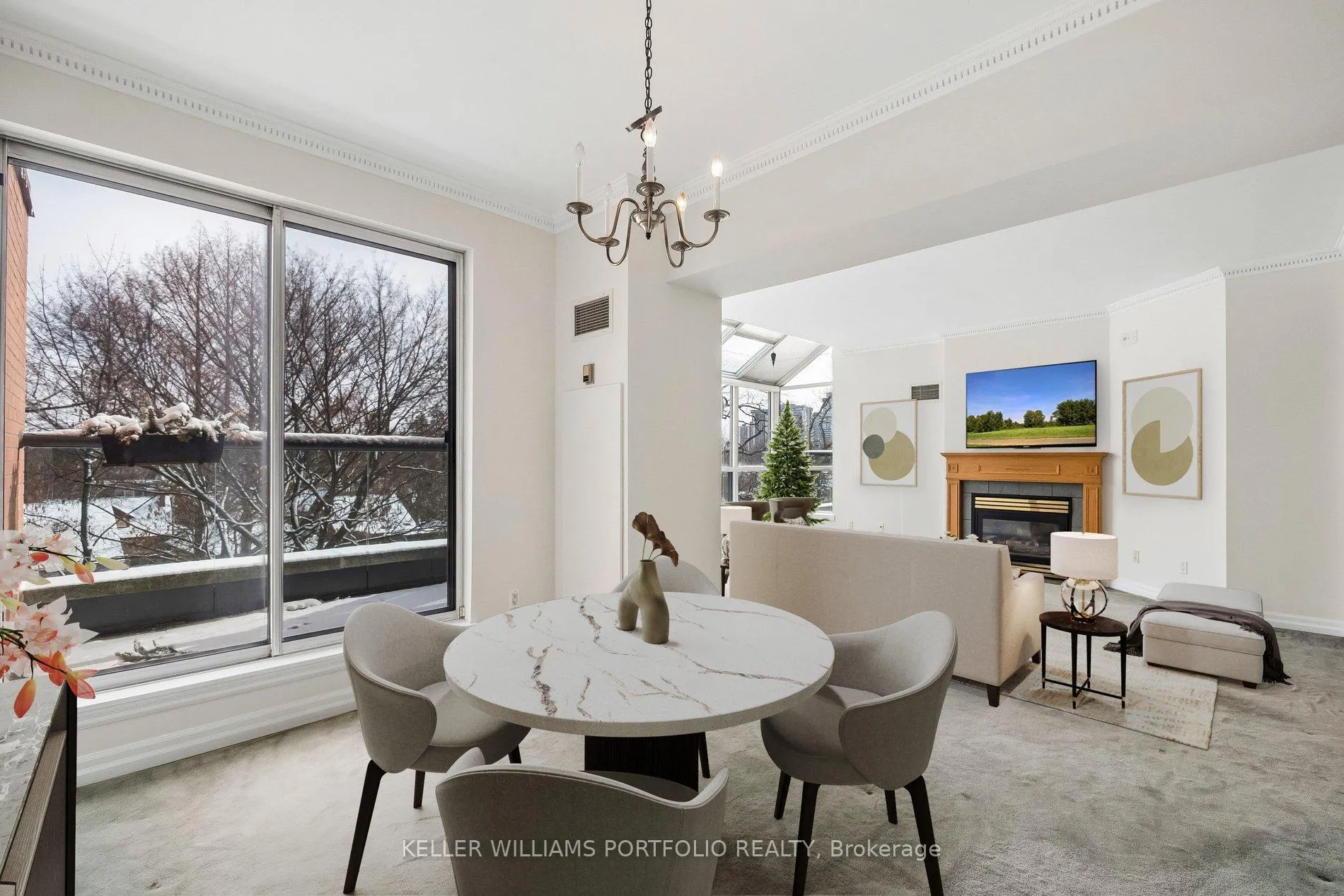 Photo 23 of Unit 702, 2727 Yonge Street, Toronto, Lawrence Park South — HOMEH