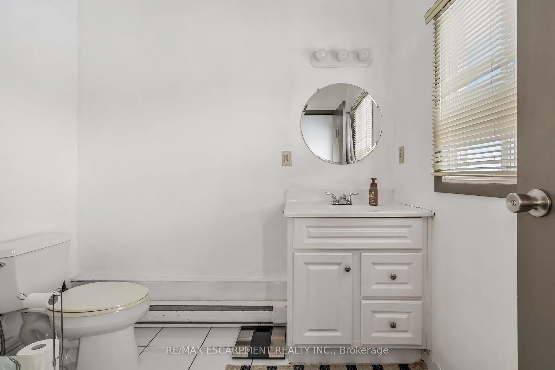 Photo 10 of 4679 Cherry Avenue, Lincoln, Lincoln Lake — HOMEH