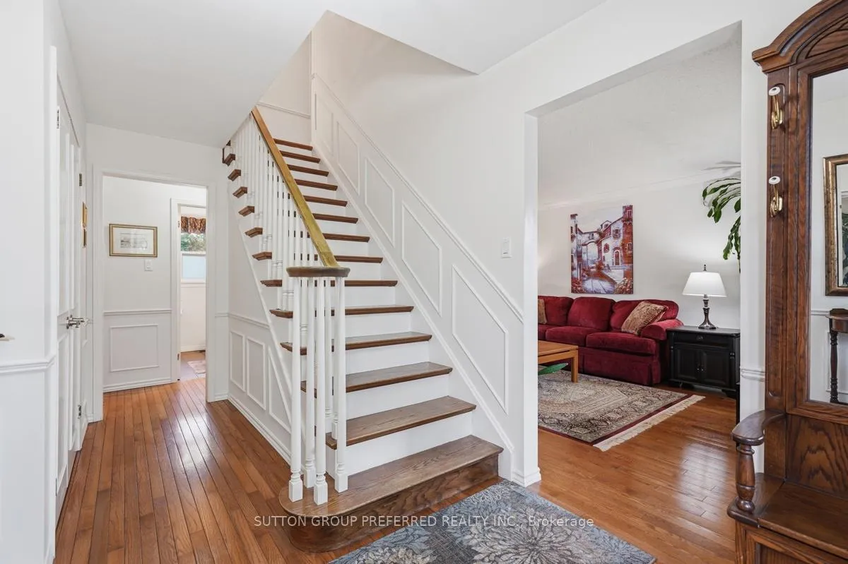 Photo 5 of 1021 Flintlock Road, London, North P — HOMEH