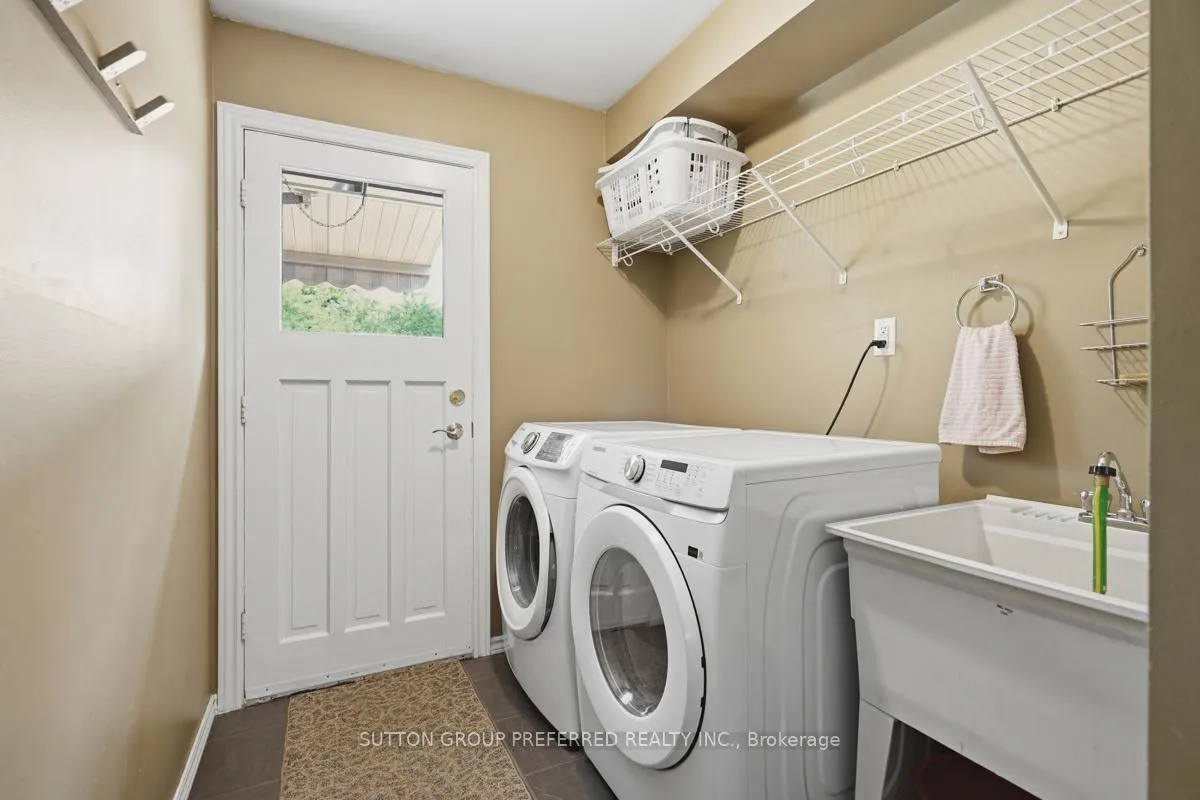 Photo 19 of 1021 Flintlock Road, London, North P — HOMEH