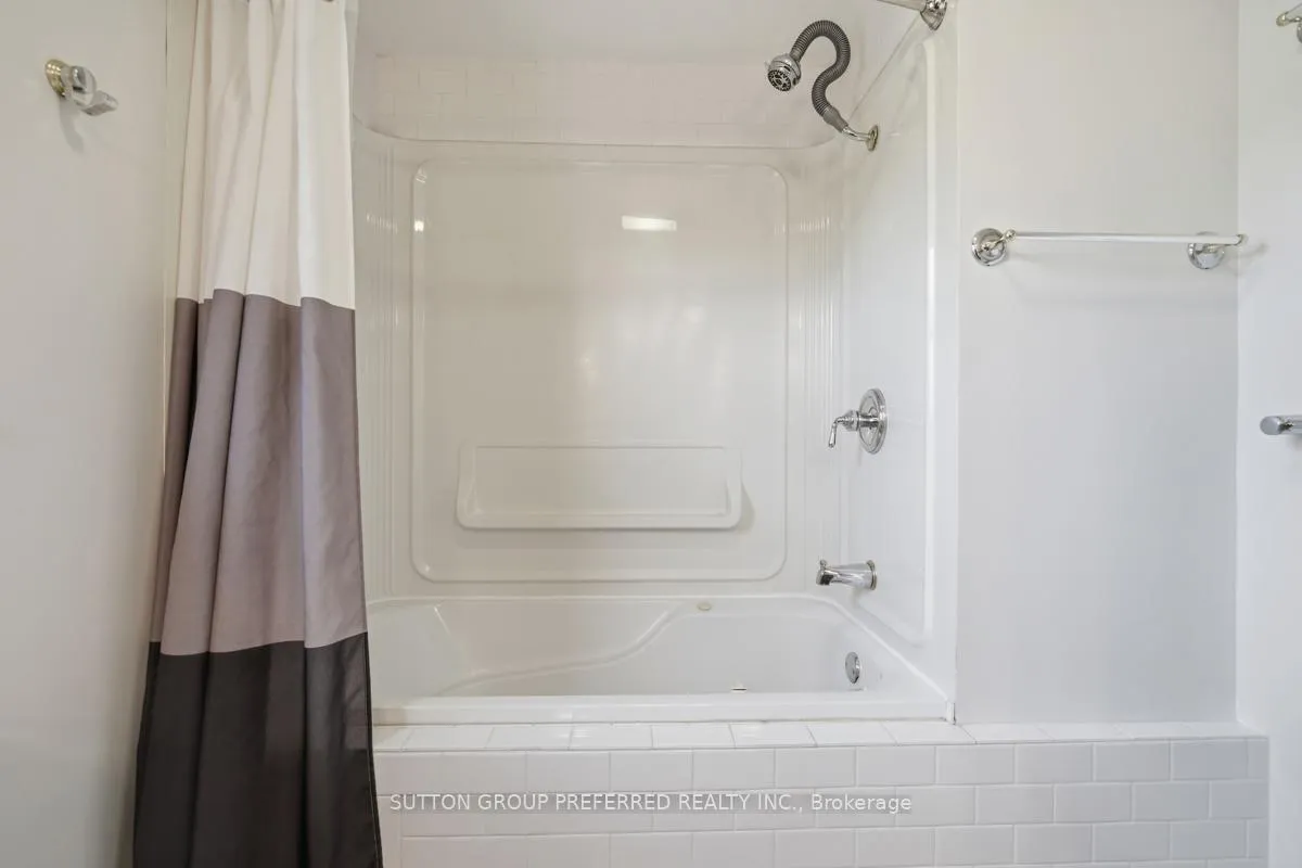 Photo 30 of 1021 Flintlock Road, London, North P — HOMEH
