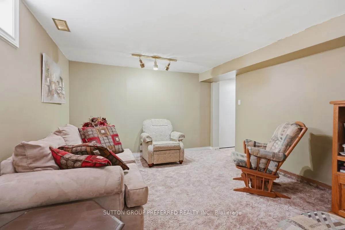 Photo 32 of 1021 Flintlock Road, London, North P — HOMEH