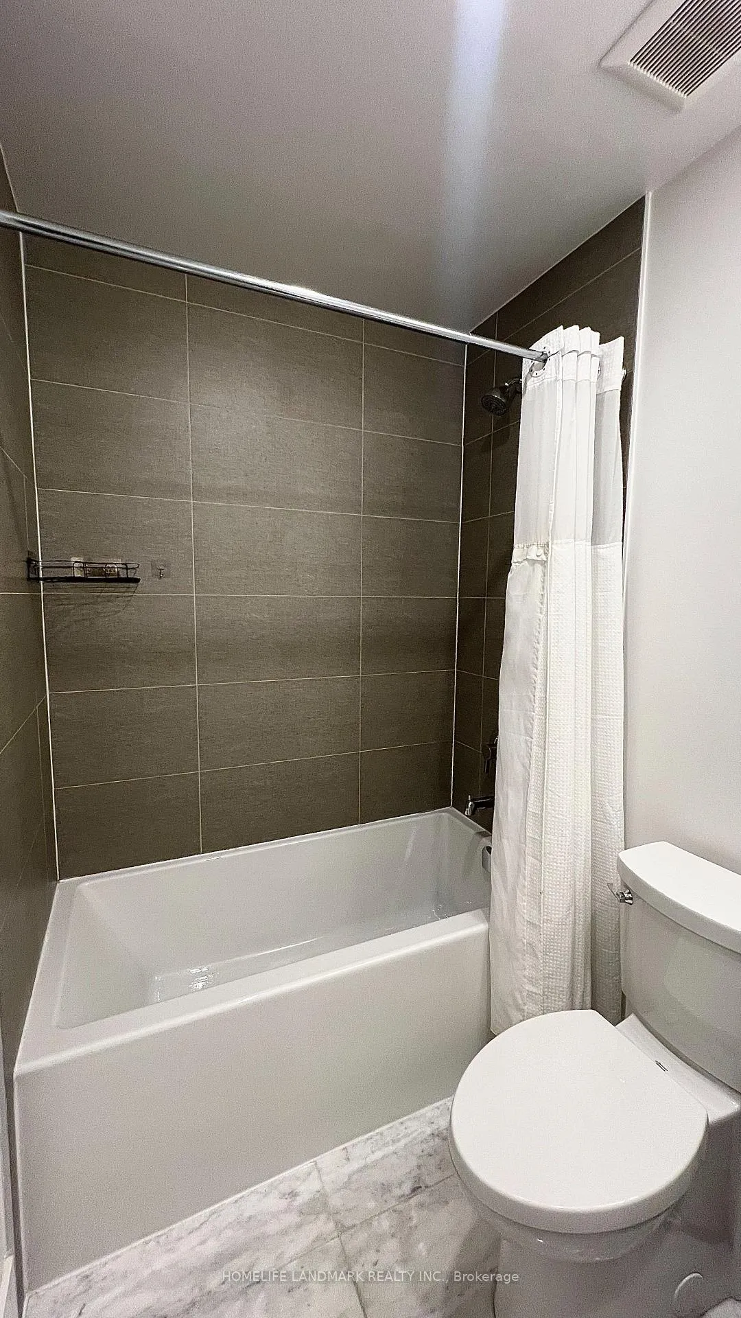 Photo 11 of Unit th #17, 270 Davenport Road, Toronto, The Annex — HOMEH