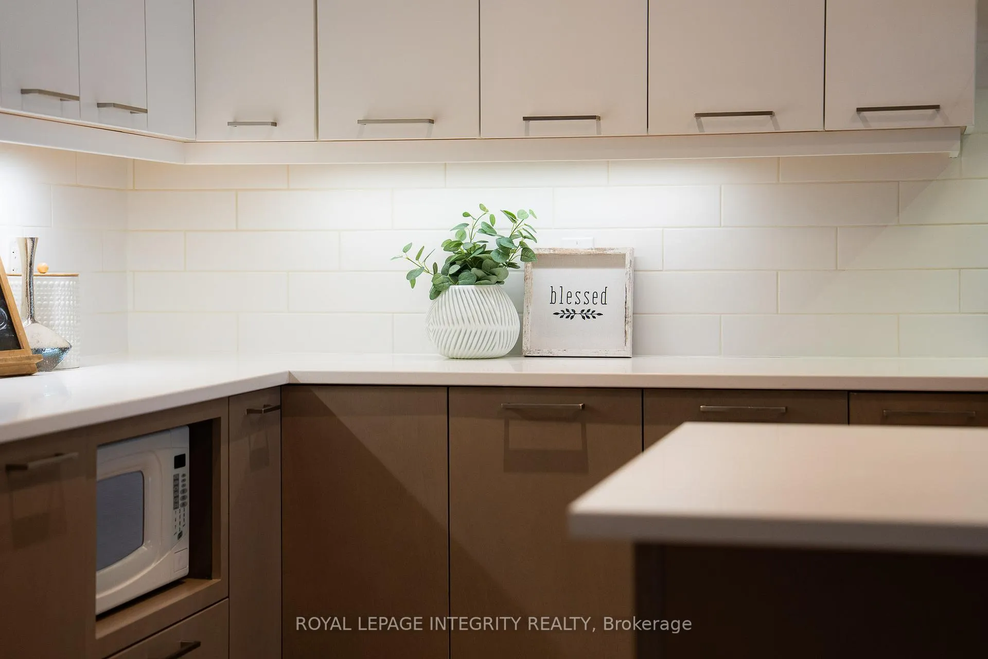 Photo 9 of 866 Quartet Avenue, Ottawa, Riverside South/Gloucester Glen — HOMEH