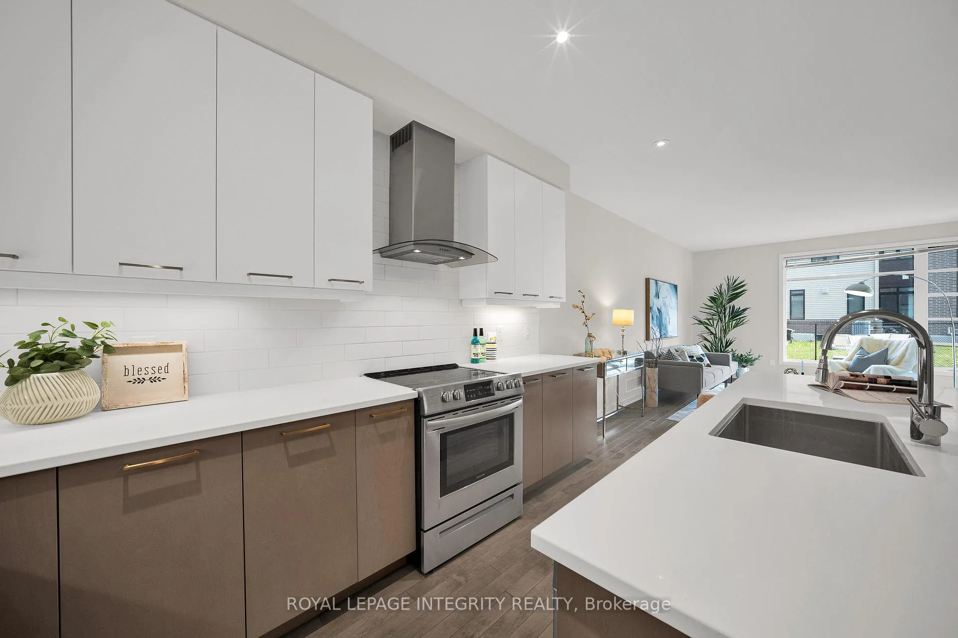 Photo 12 of 866 Quartet Avenue, Ottawa, Riverside South/Gloucester Glen — HOMEH