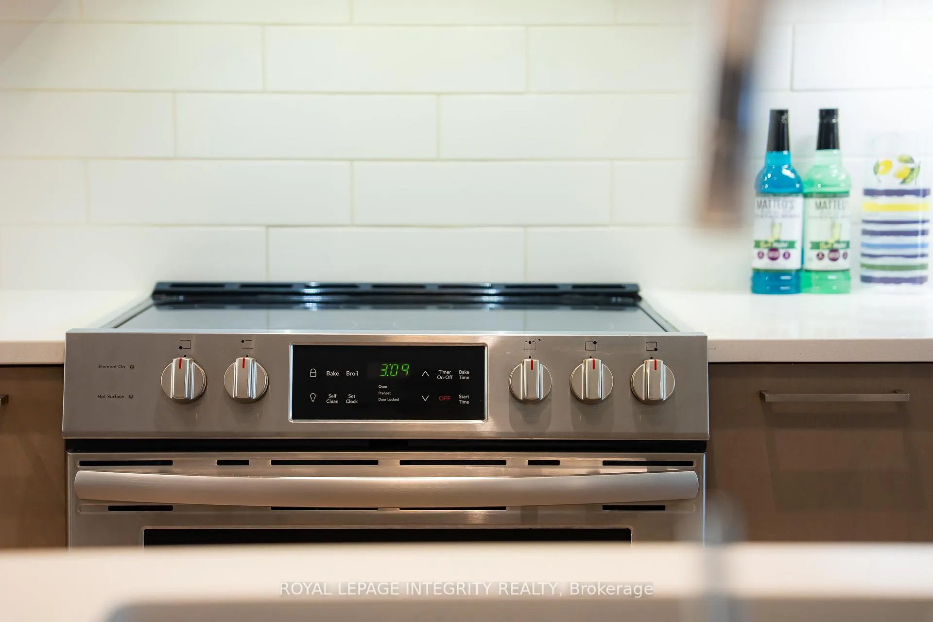 Photo 14 of 866 Quartet Avenue, Ottawa, Riverside South/Gloucester Glen — HOMEH