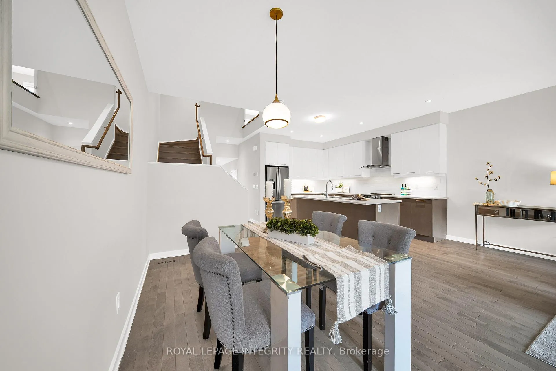 Photo 17 of 866 Quartet Avenue, Ottawa, Riverside South/Gloucester Glen — HOMEH