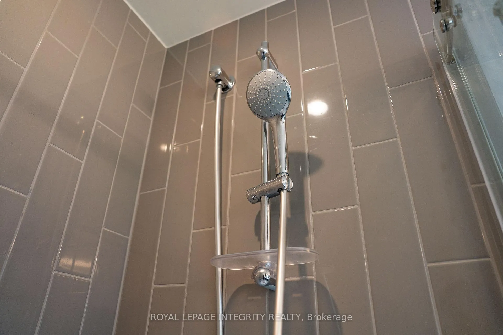 Photo 31 of 866 Quartet Avenue, Ottawa, Riverside South/Gloucester Glen — HOMEH