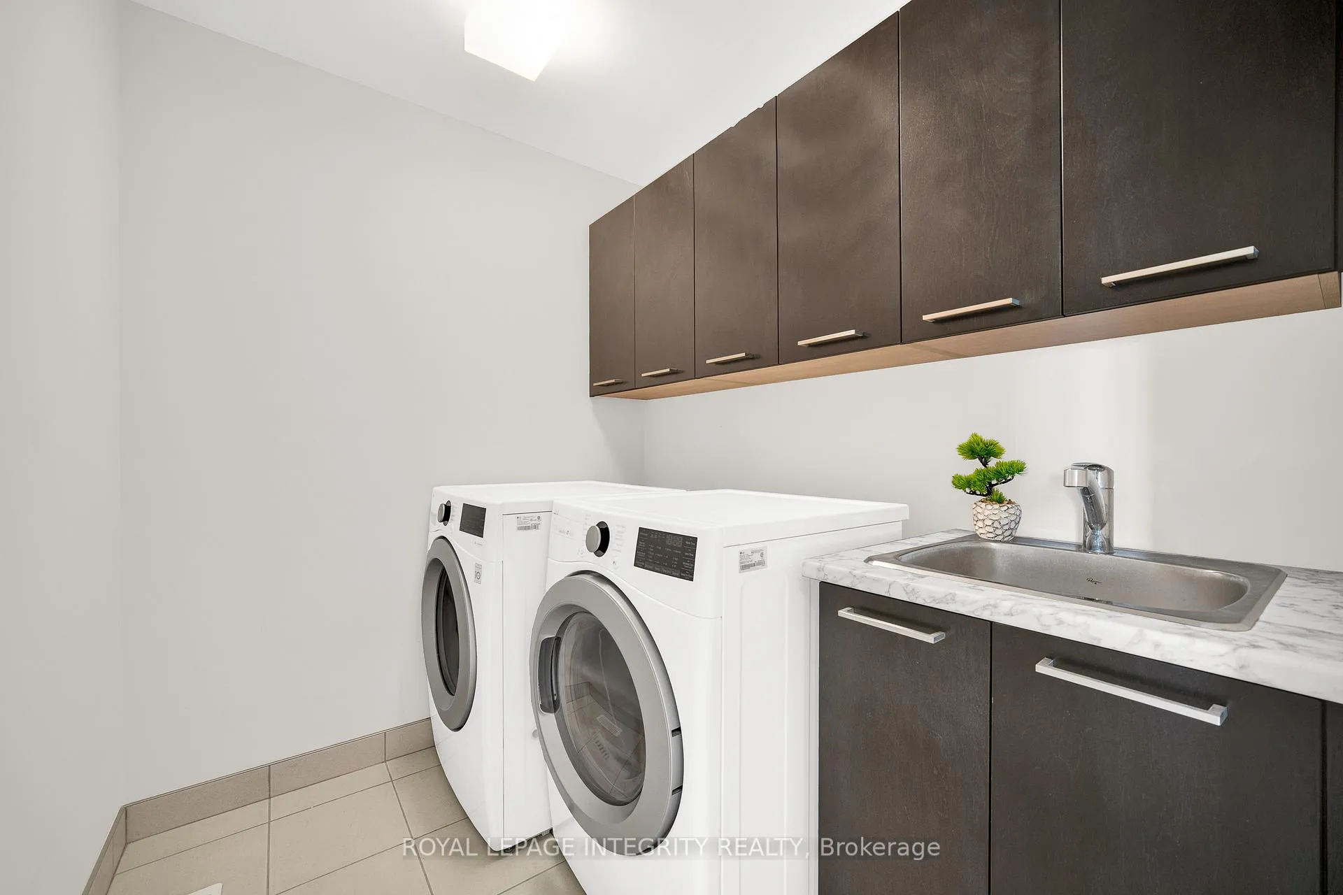 Photo 32 of 866 Quartet Avenue, Ottawa, Riverside South/Gloucester Glen — HOMEH