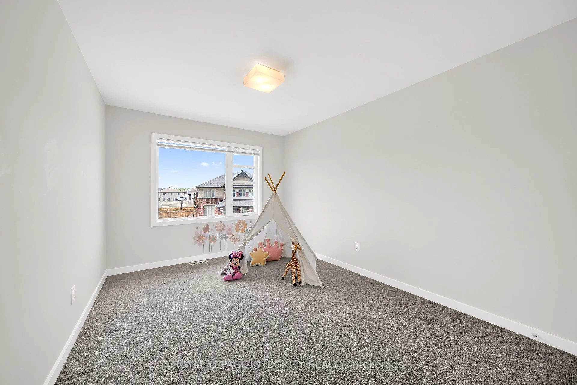Photo 33 of 866 Quartet Avenue, Ottawa, Riverside South/Gloucester Glen — HOMEH