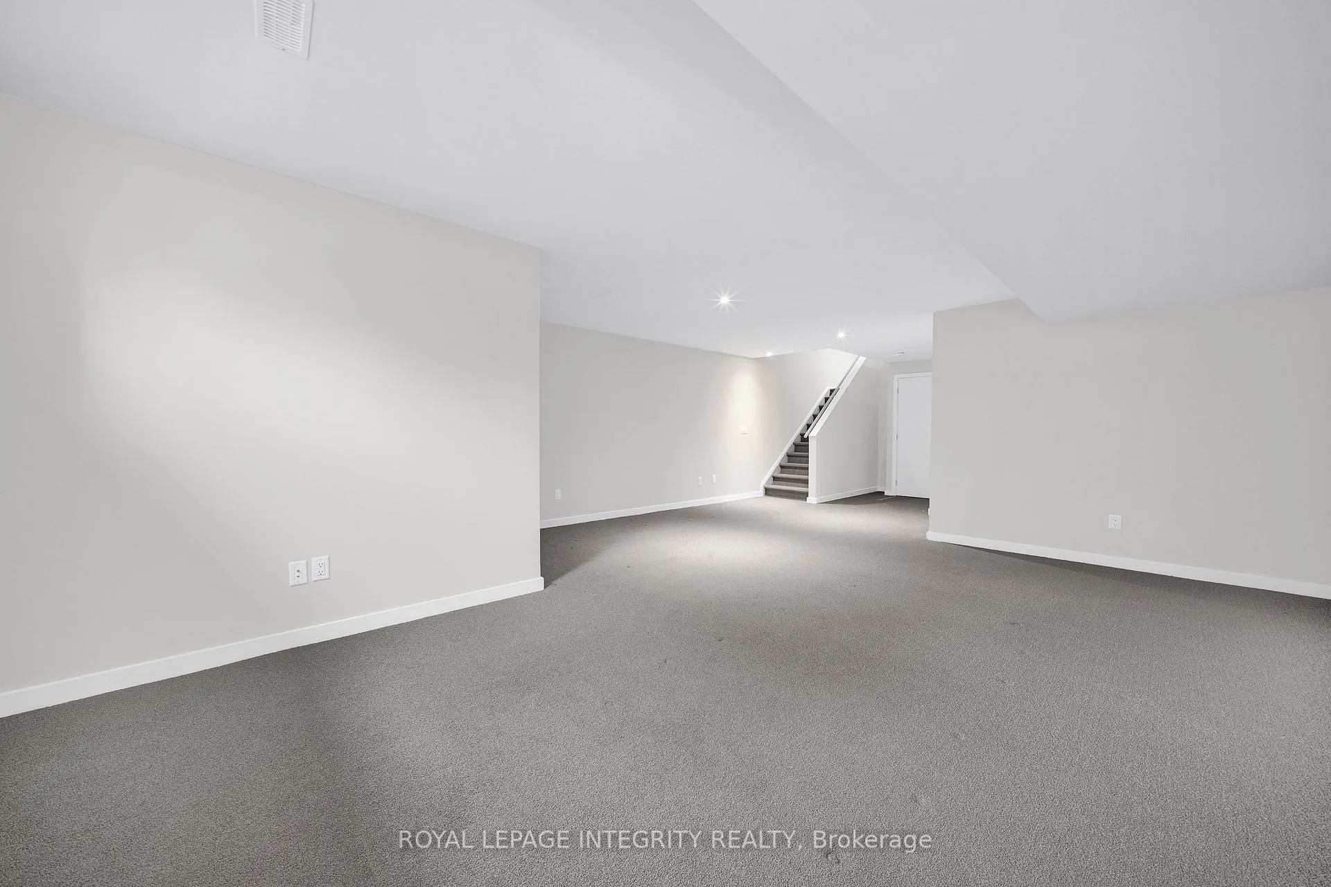 Photo 41 of 866 Quartet Avenue, Ottawa, Riverside South/Gloucester Glen — HOMEH