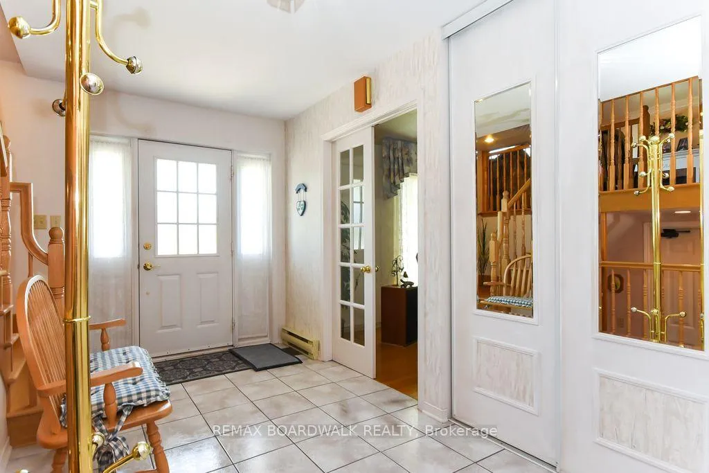 Photo 6 of 6617 Carriere Street, Ottawa, Chateauneuf — HOMEH