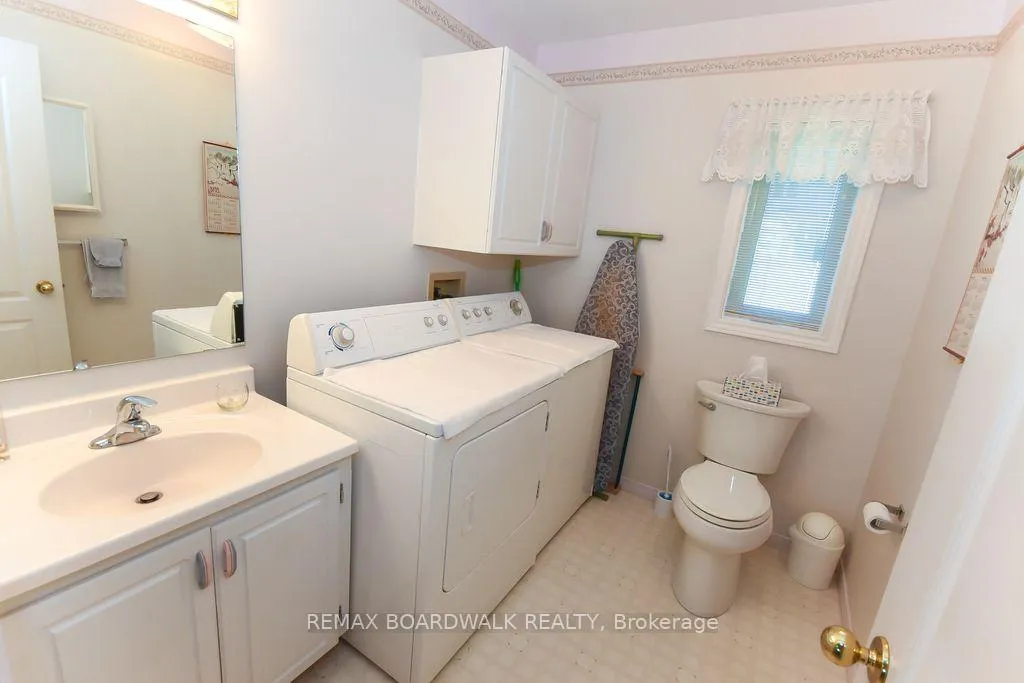 Photo 18 of 6617 Carriere Street, Ottawa, Chateauneuf — HOMEH