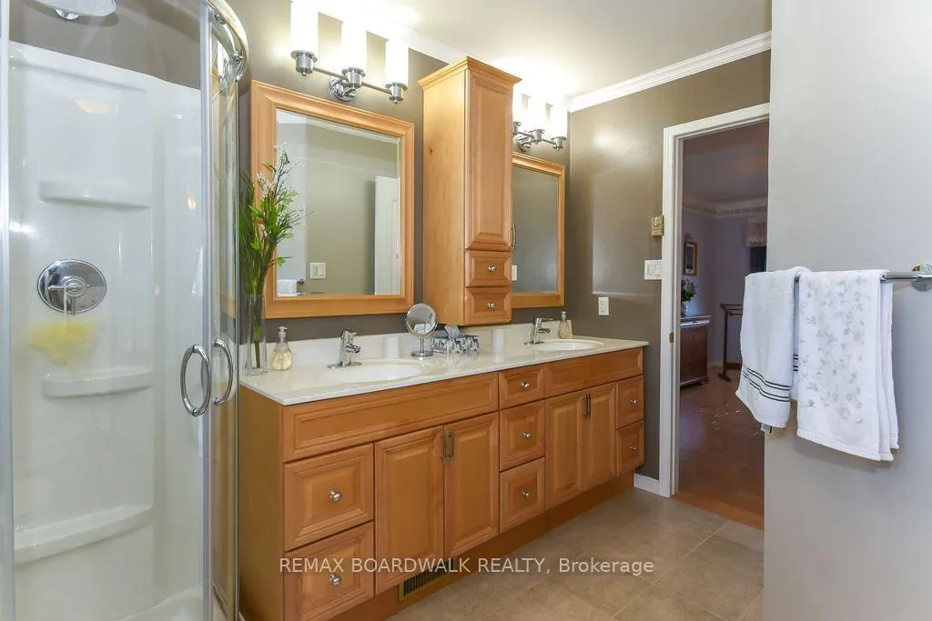 Photo 32 of 6617 Carriere Street, Ottawa, Chateauneuf — HOMEH