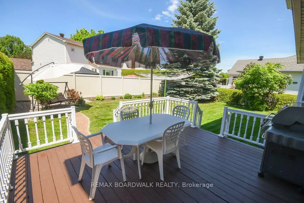 Photo 36 of 6617 Carriere Street, Ottawa, Chateauneuf — HOMEH