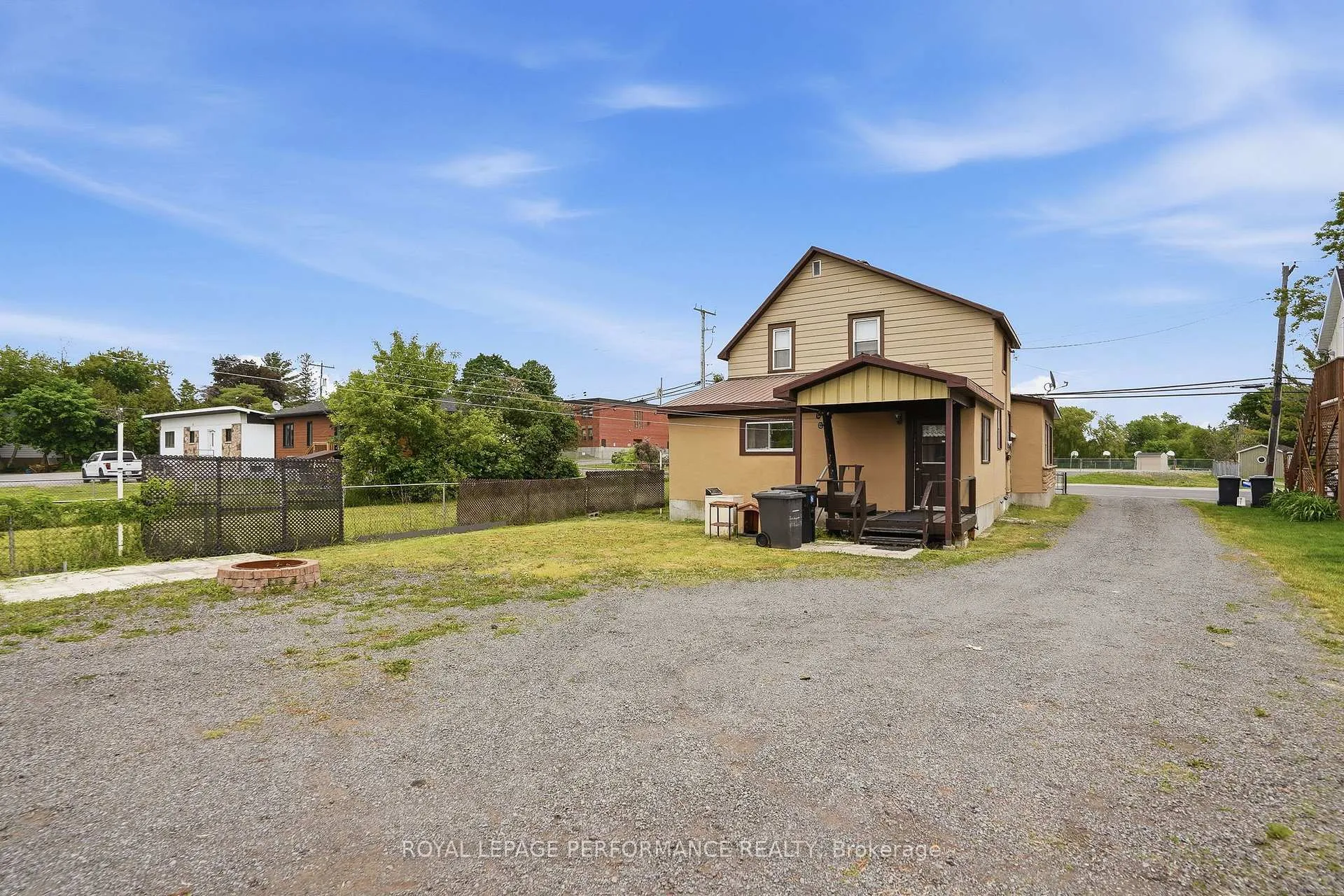 Photo 31 of 72 Longueuil Street, Champlain, L'Orignal — HOMEH