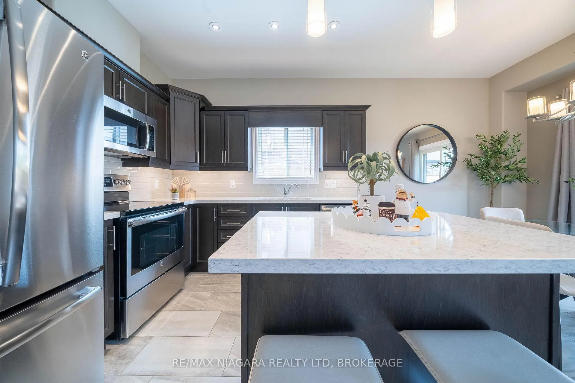 Photo 19 of 9385 Eagle Ridge Drive, Niagara Falls, Forestview — HOMEH