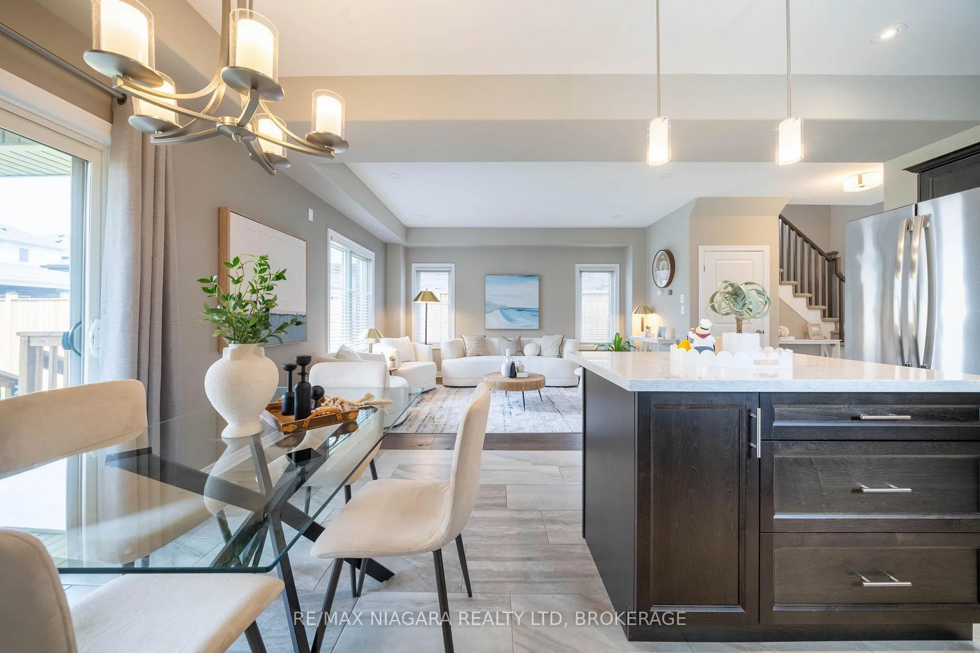 Photo 21 of 9385 Eagle Ridge Drive, Niagara Falls, Forestview — HOMEH