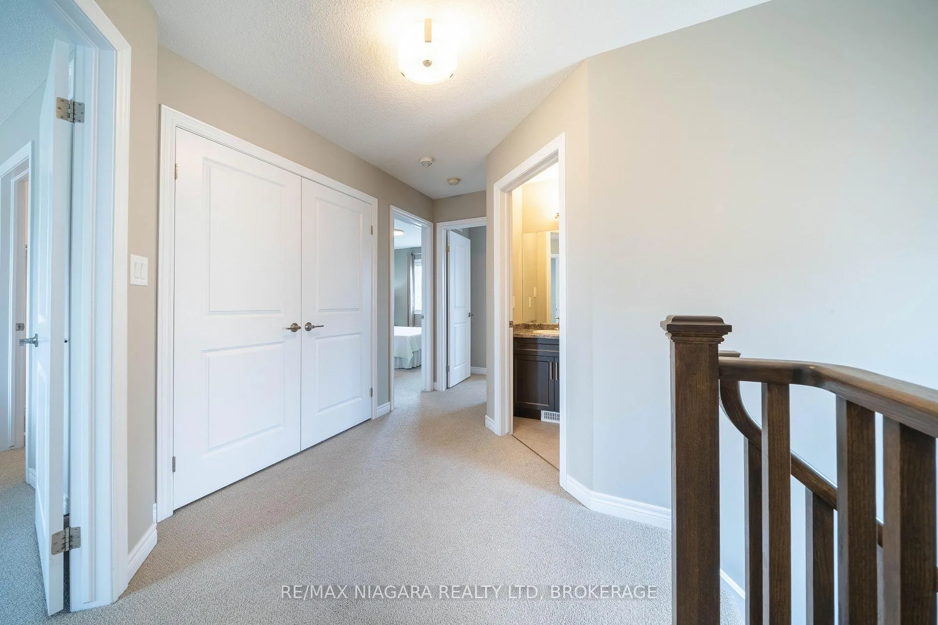 Photo 25 of 9385 Eagle Ridge Drive, Niagara Falls, Forestview — HOMEH
