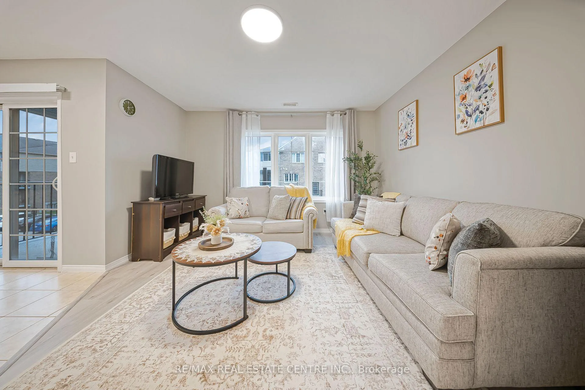 Photo 6 of Unit 37, 12 Holborn Drive, Waterloo — HOMEH
