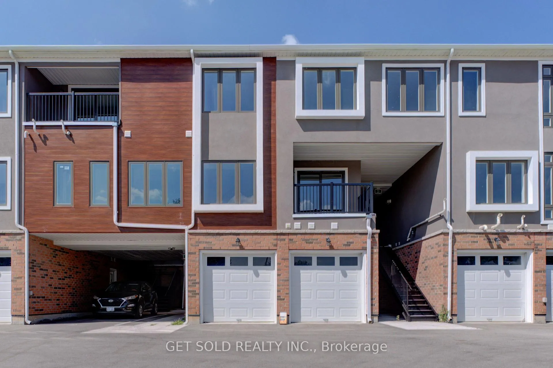 Photo of Unit 10, 6701 Thorold Stone Road