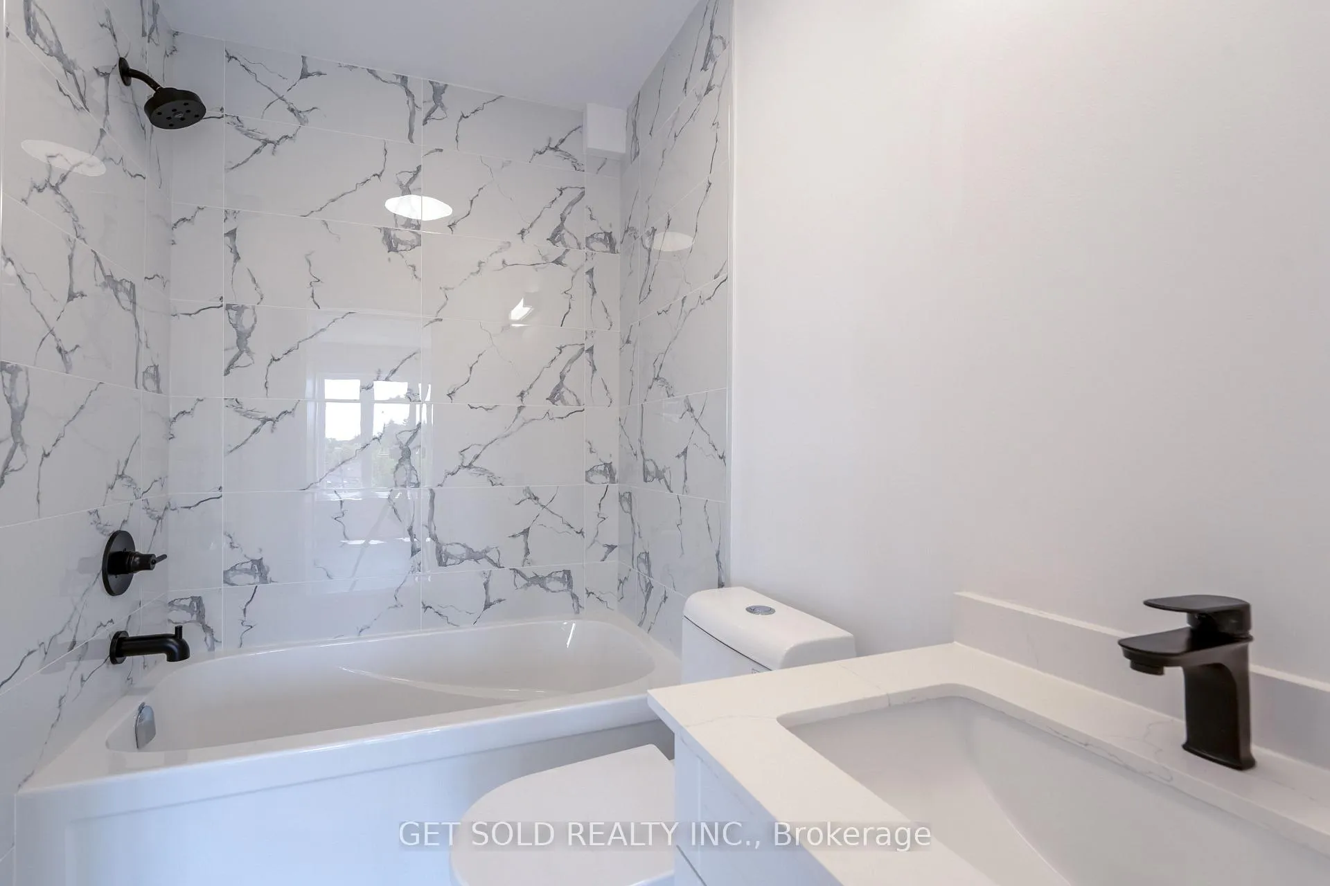 Photo 13 of Unit 10, 6701 Thorold Stone Road, Niagara Falls, Stamford — HOMEH