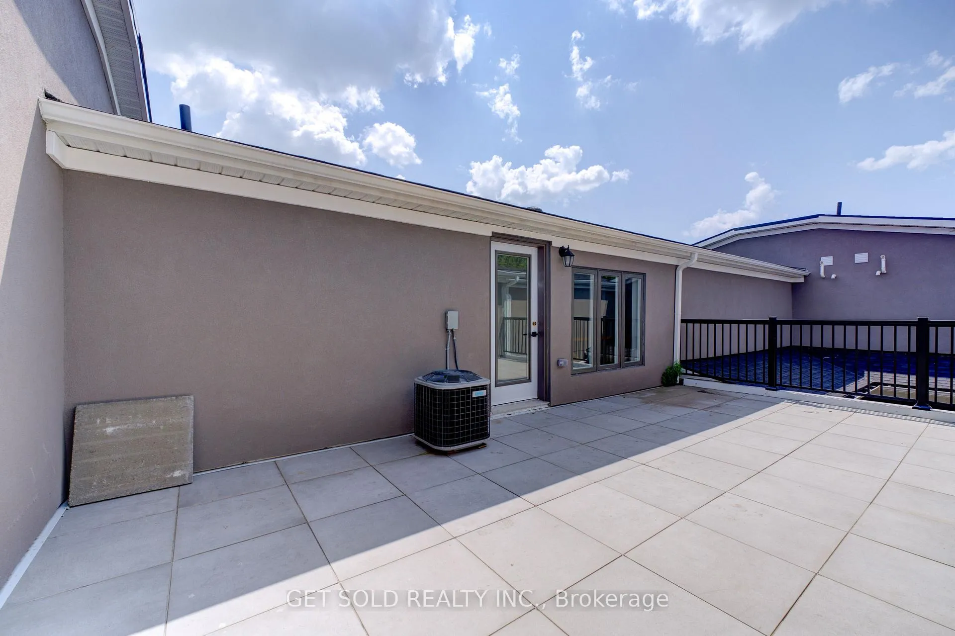 Photo 18 of Unit 10, 6701 Thorold Stone Road, Niagara Falls, Stamford — HOMEH