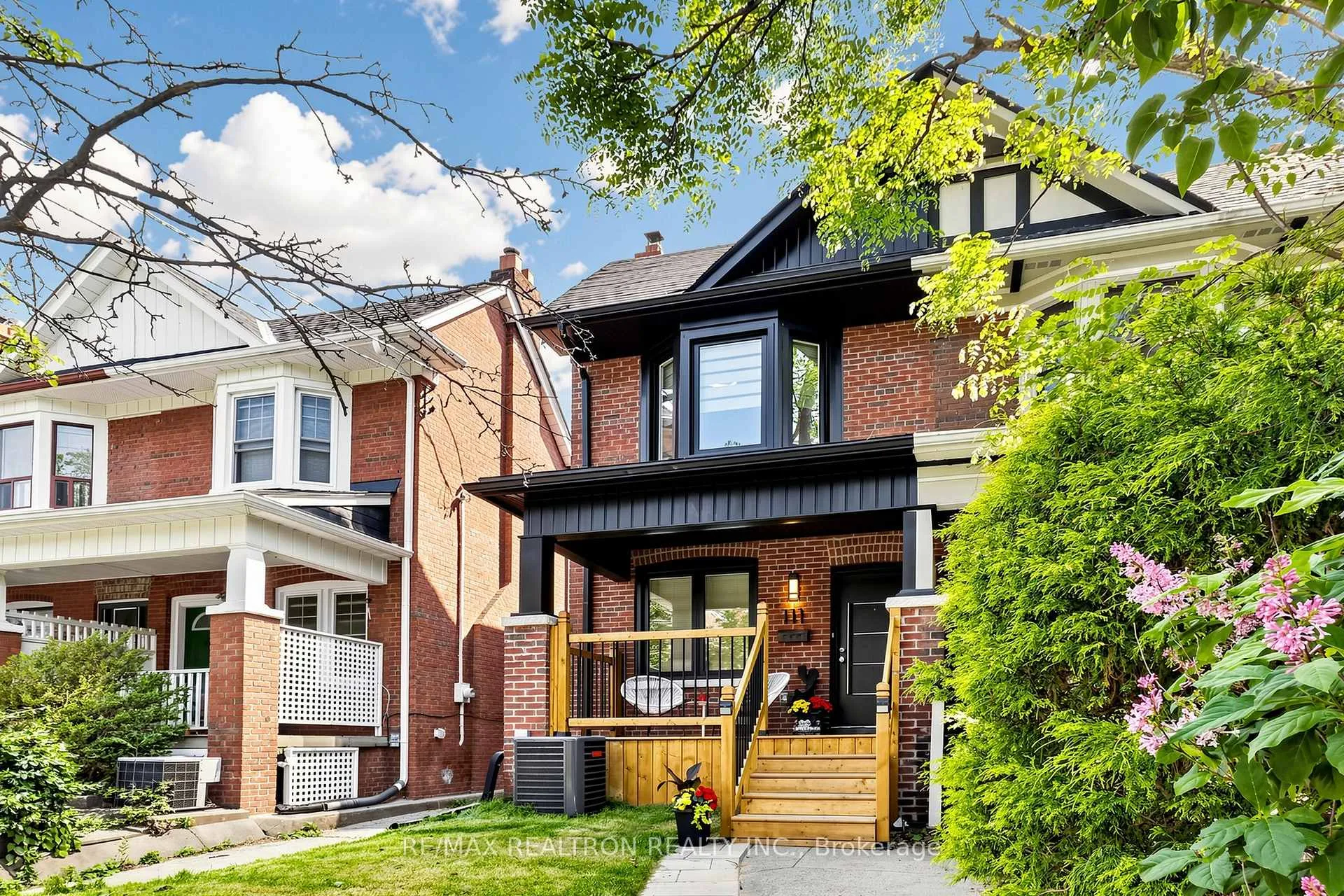 Photo 3 of 111 Glenmore Road, Toronto, Woodbine Corridor — HOMEH