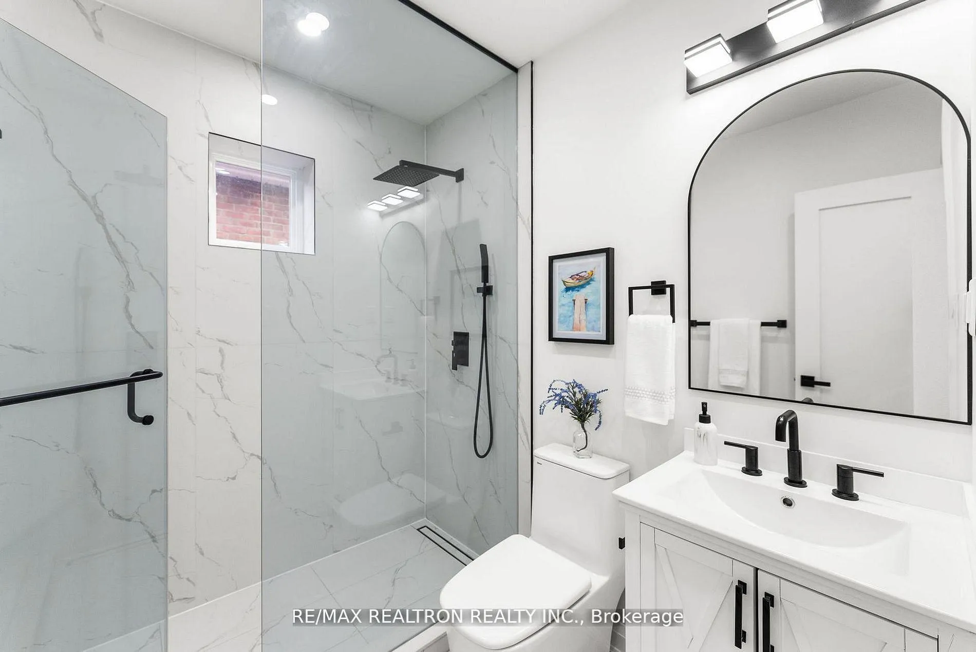 Photo 25 of 111 Glenmore Road, Toronto, Woodbine Corridor — HOMEH